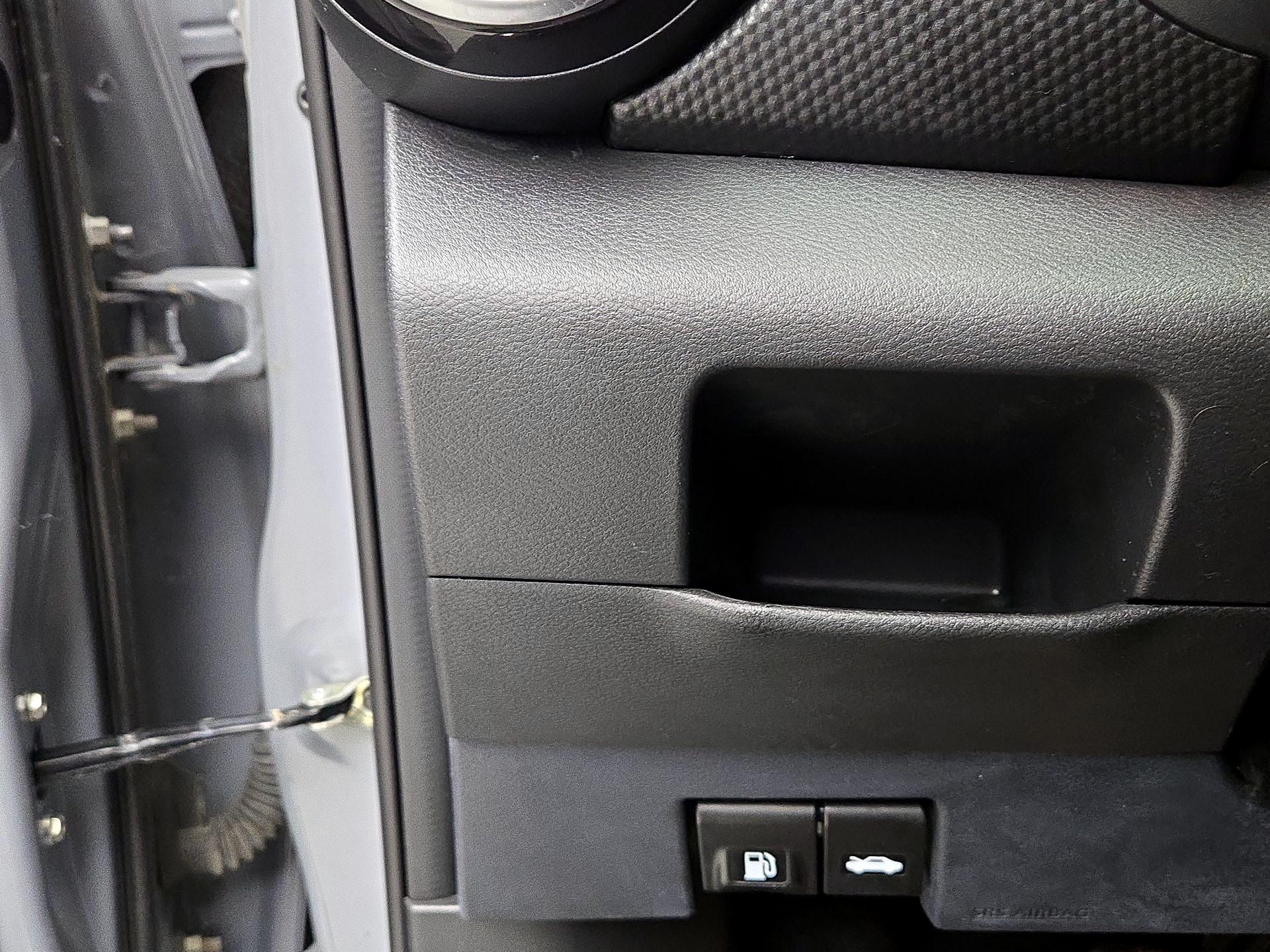 Thumbnail: 2022 Nissan Kicks - 13