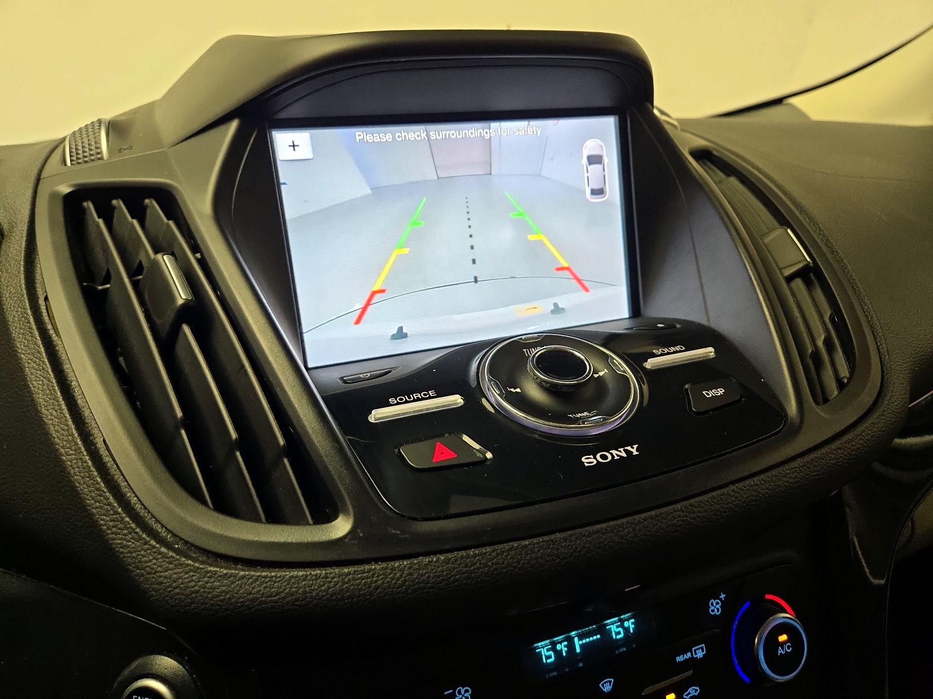 Thumbnail: 2017 Ford Escape - 15