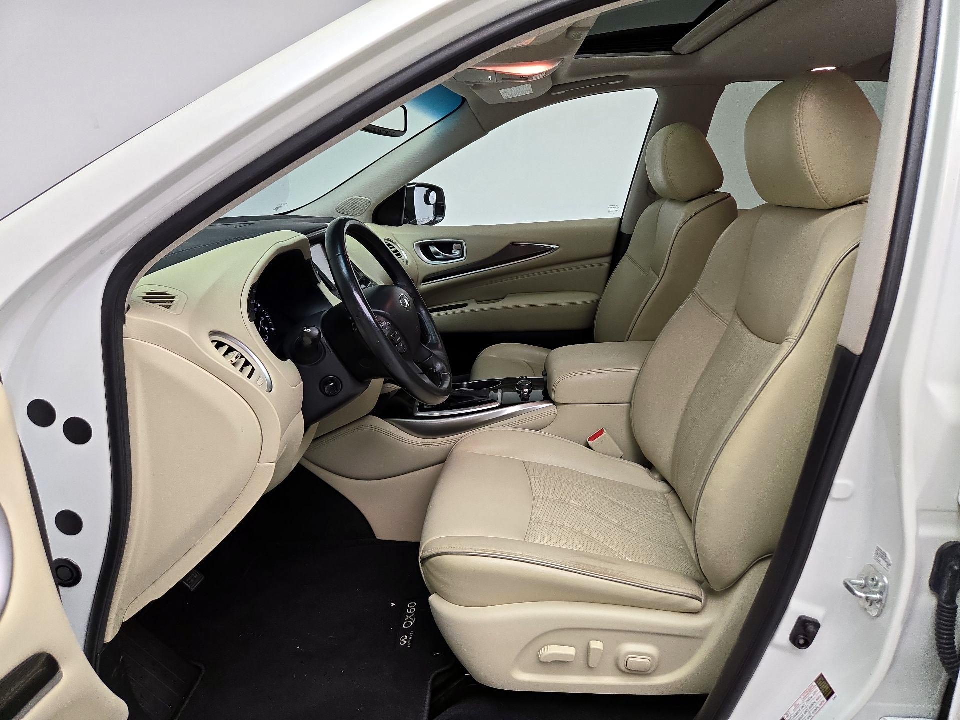 Thumbnail: 2017 INFINITI QX60 - 11