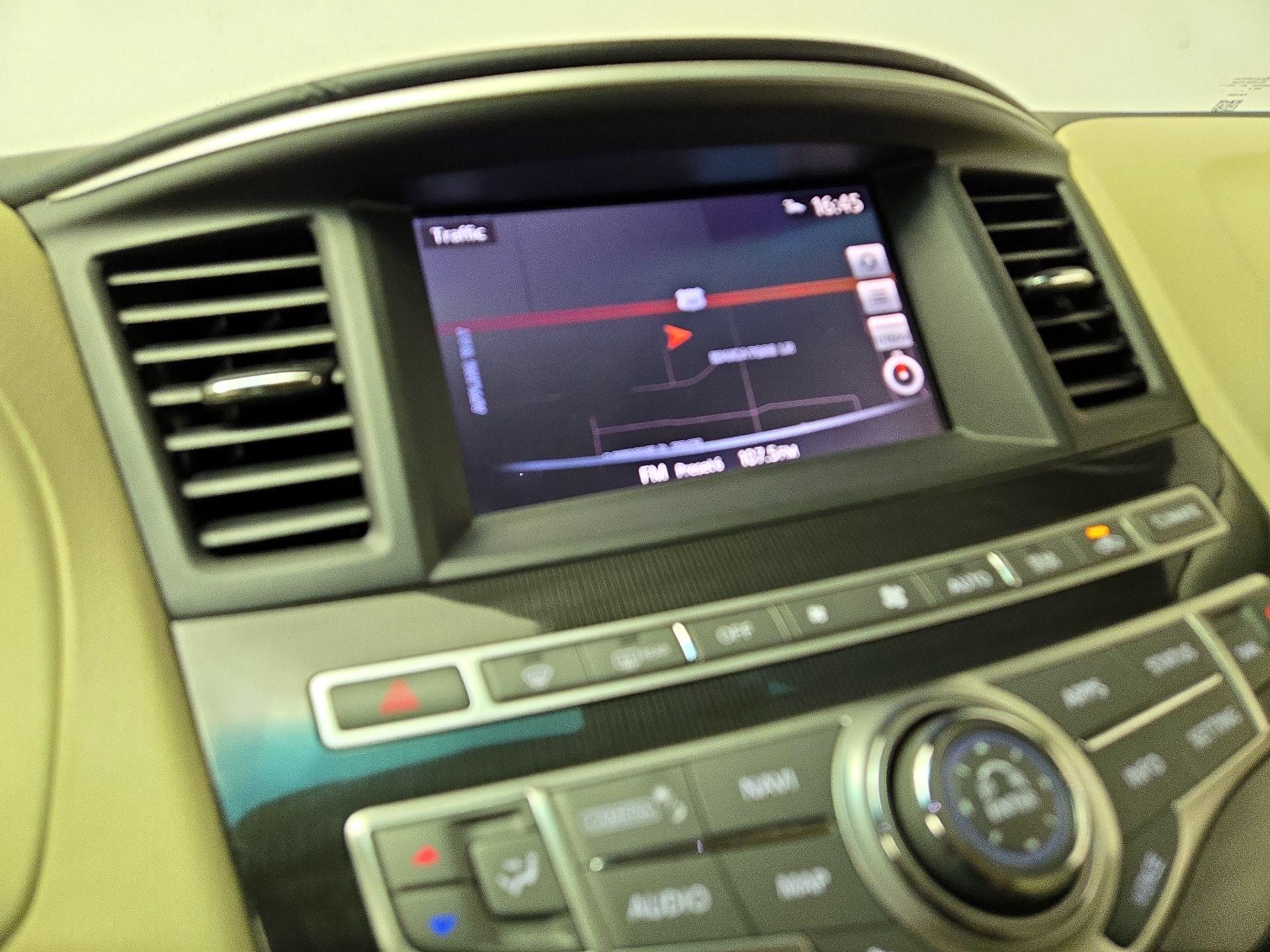 Thumbnail: 2017 INFINITI QX60 - 14