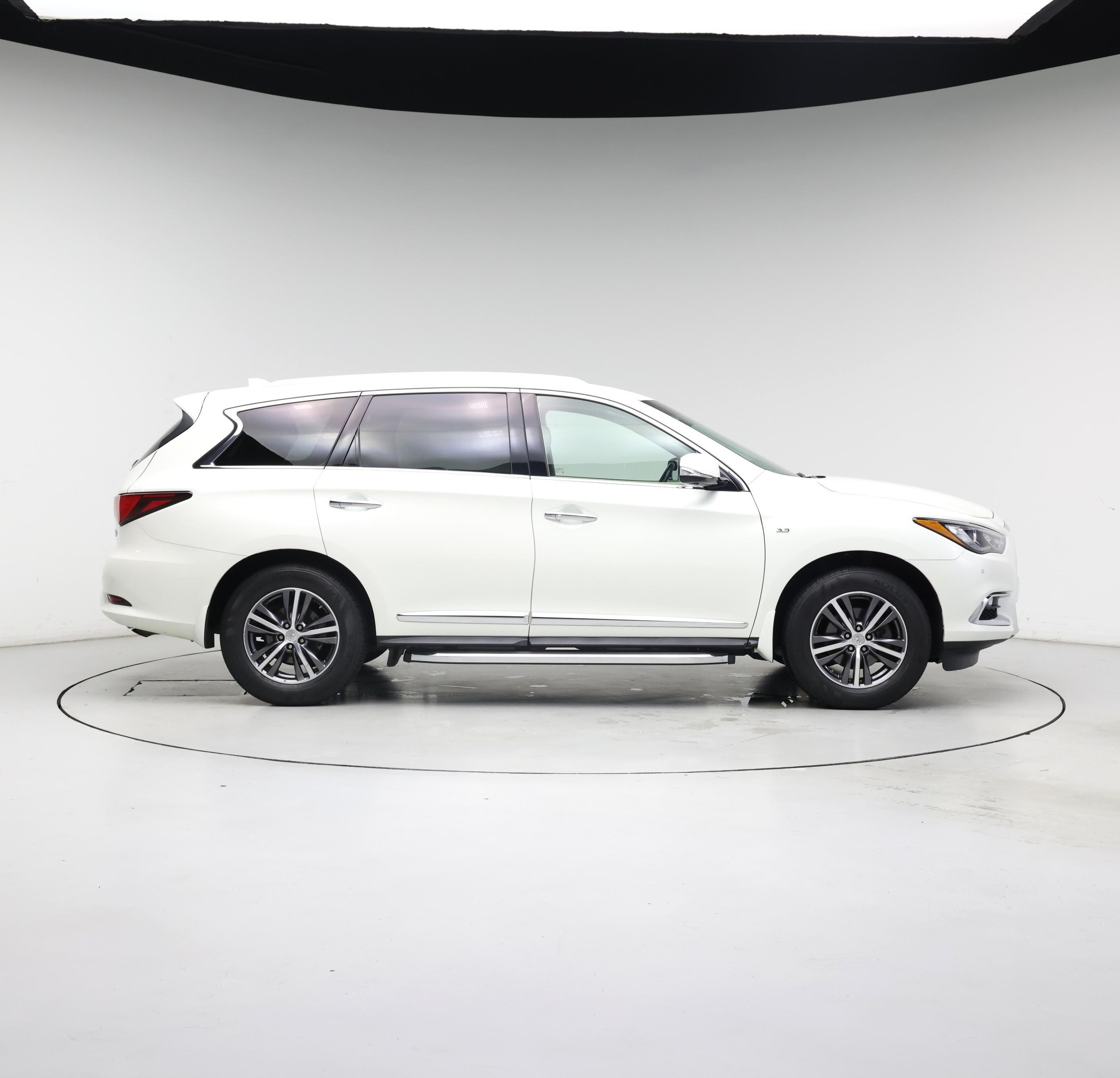 Thumbnail: 2017 INFINITI QX60 - 7