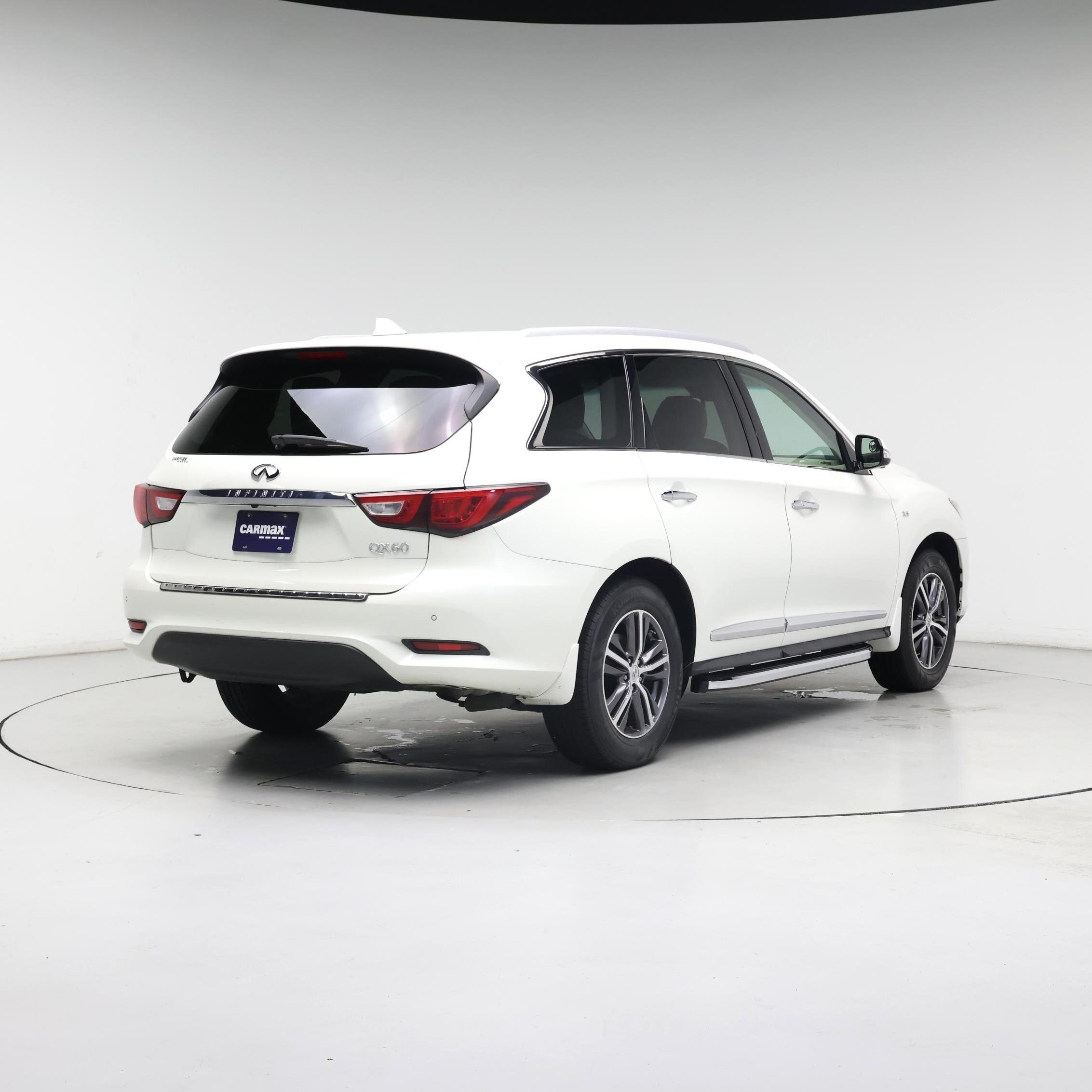 Thumbnail: 2017 INFINITI QX60 - 8