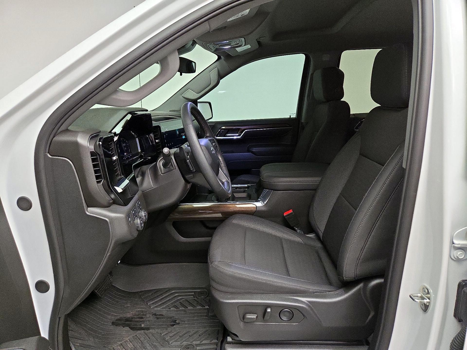 Thumbnail: 2024 Chevrolet Silverado 1500 - 11