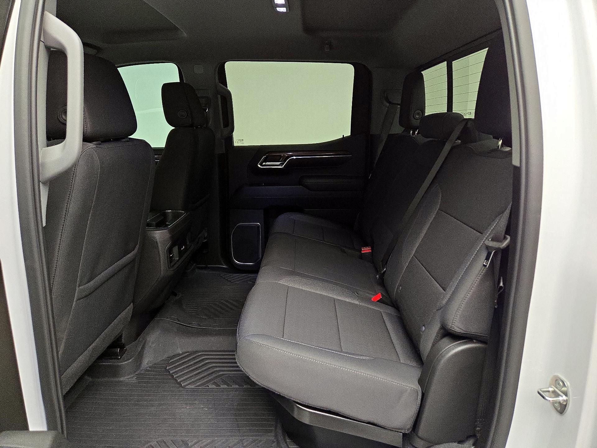 Thumbnail: 2024 Chevrolet Silverado 1500 - 19