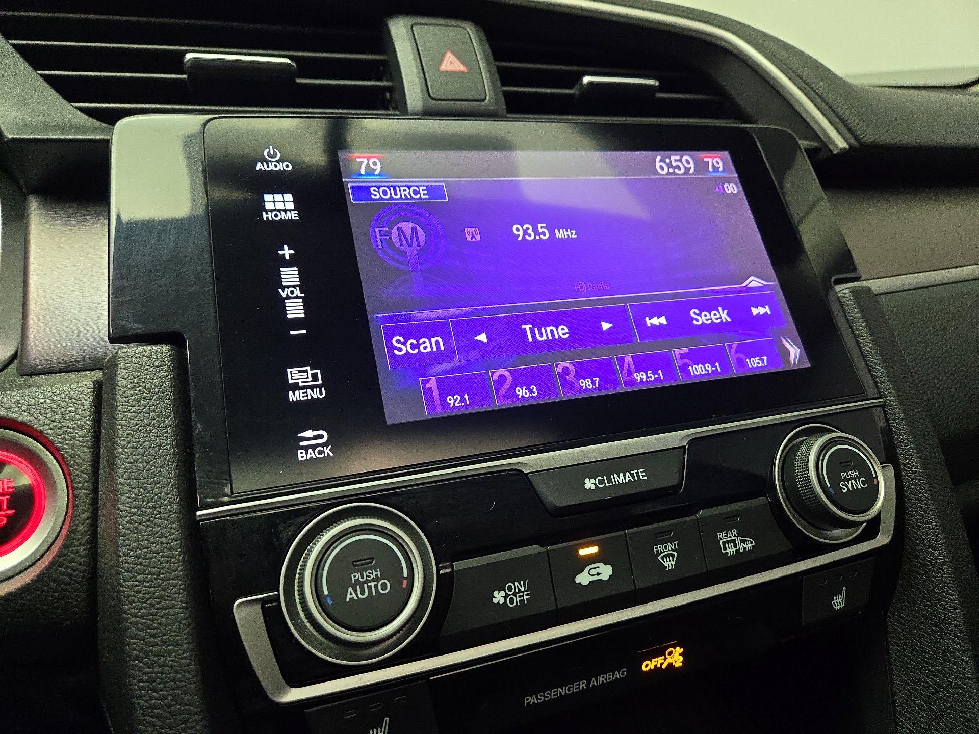 Thumbnail: 2017 Honda Civic - 15