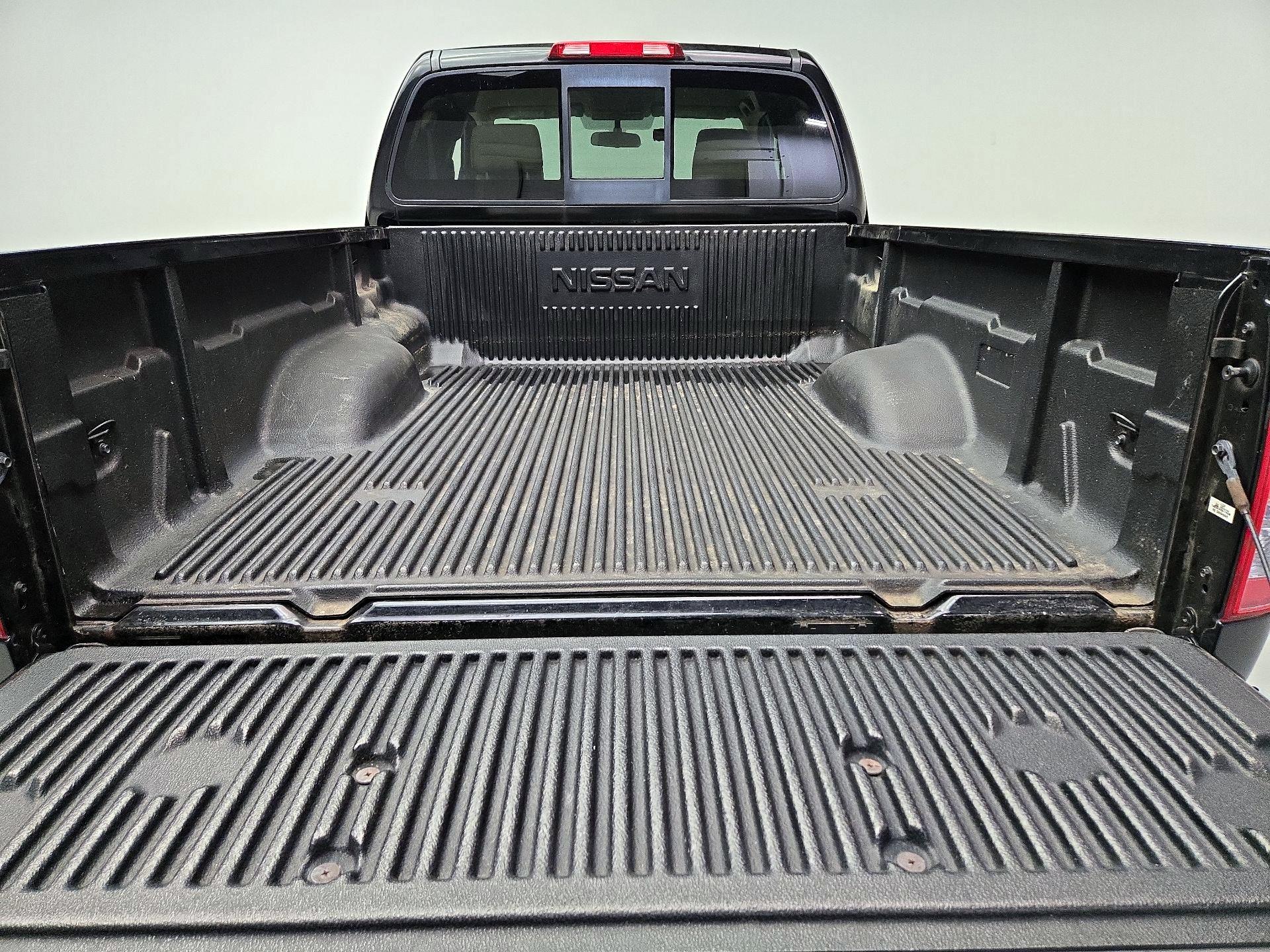 Thumbnail: 2017 Nissan Frontier - 19