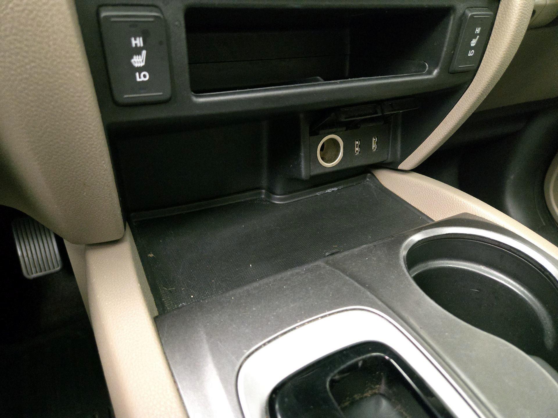 Thumbnail: 2018 Honda Pilot - 18