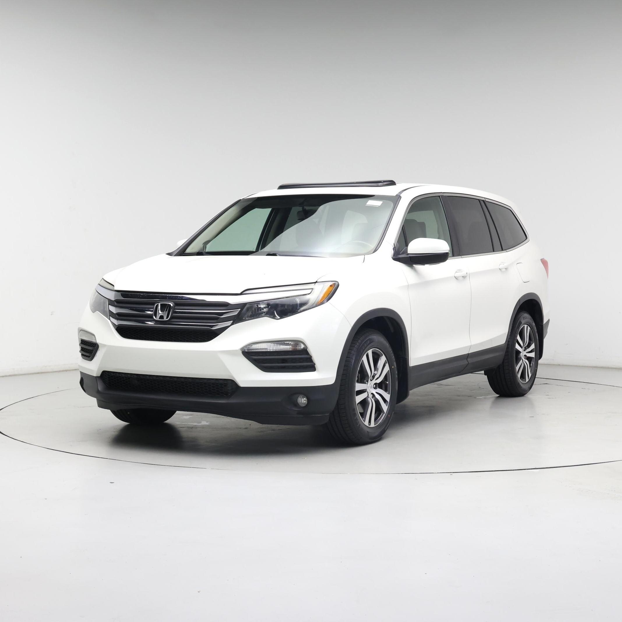 Thumbnail: 2018 Honda Pilot - 4