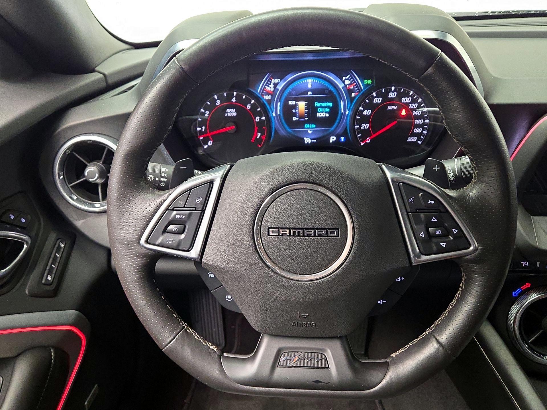 Thumbnail: 2017 Chevrolet Camaro - 10