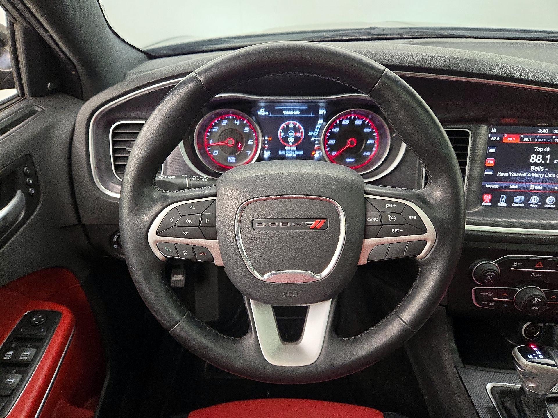 Thumbnail: 2016 Dodge Charger - 10