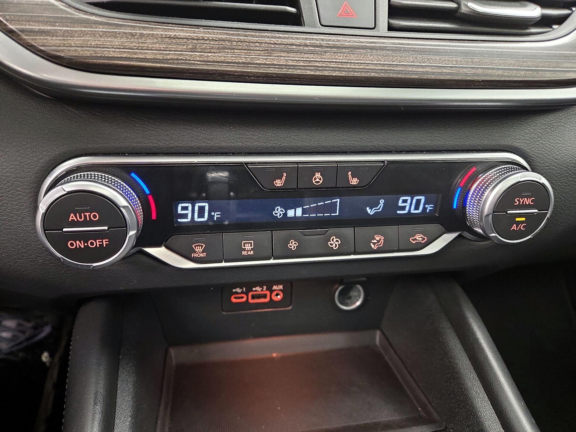 Thumbnail: 2019 Nissan Altima - 17