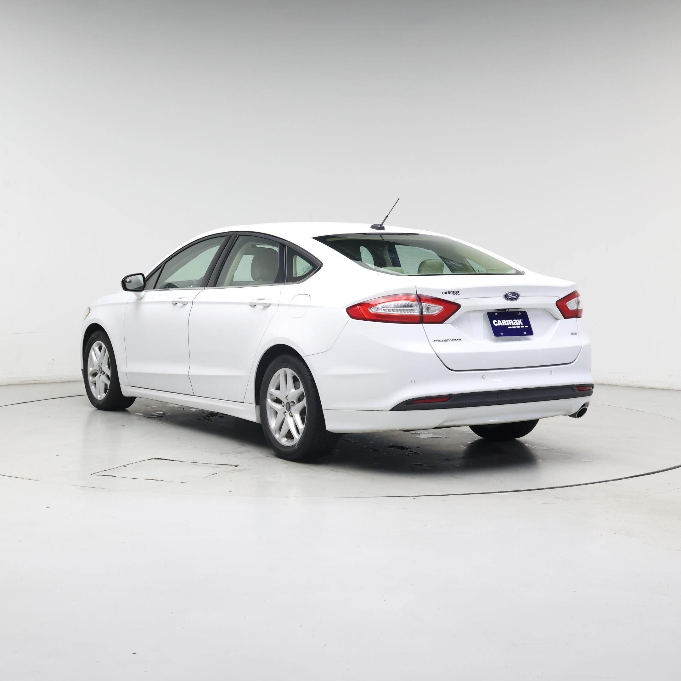 Thumbnail: 2015 Ford Fusion - 2