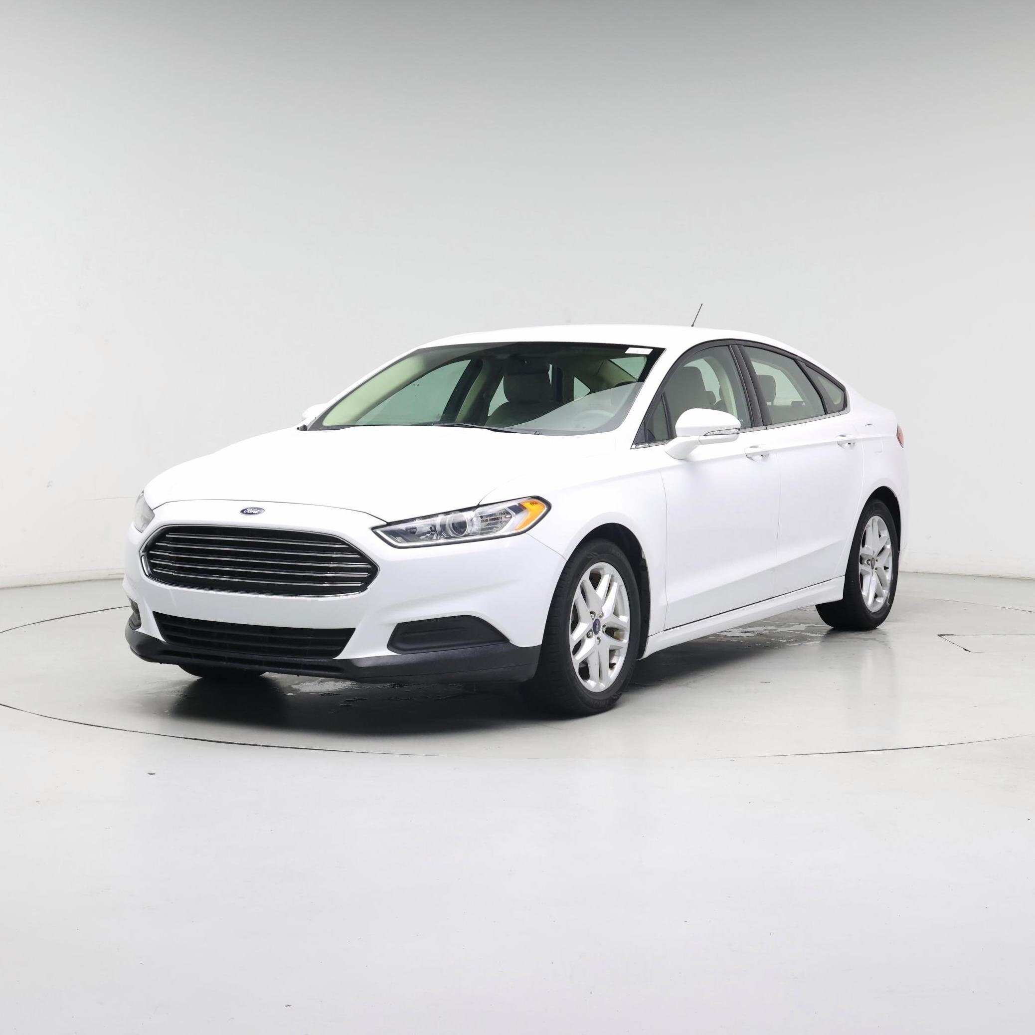 Thumbnail: 2015 Ford Fusion - 4