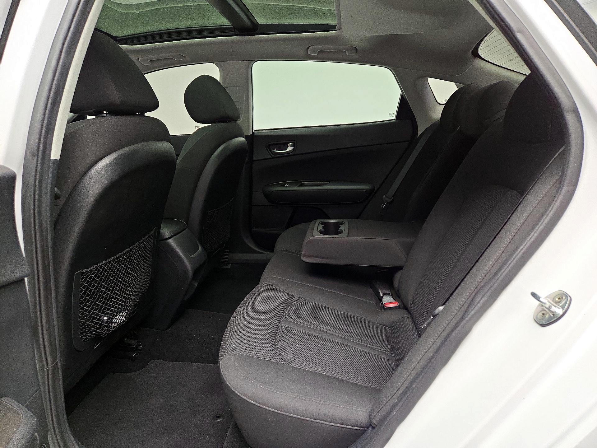 Thumbnail: 2019 Kia Optima - 20