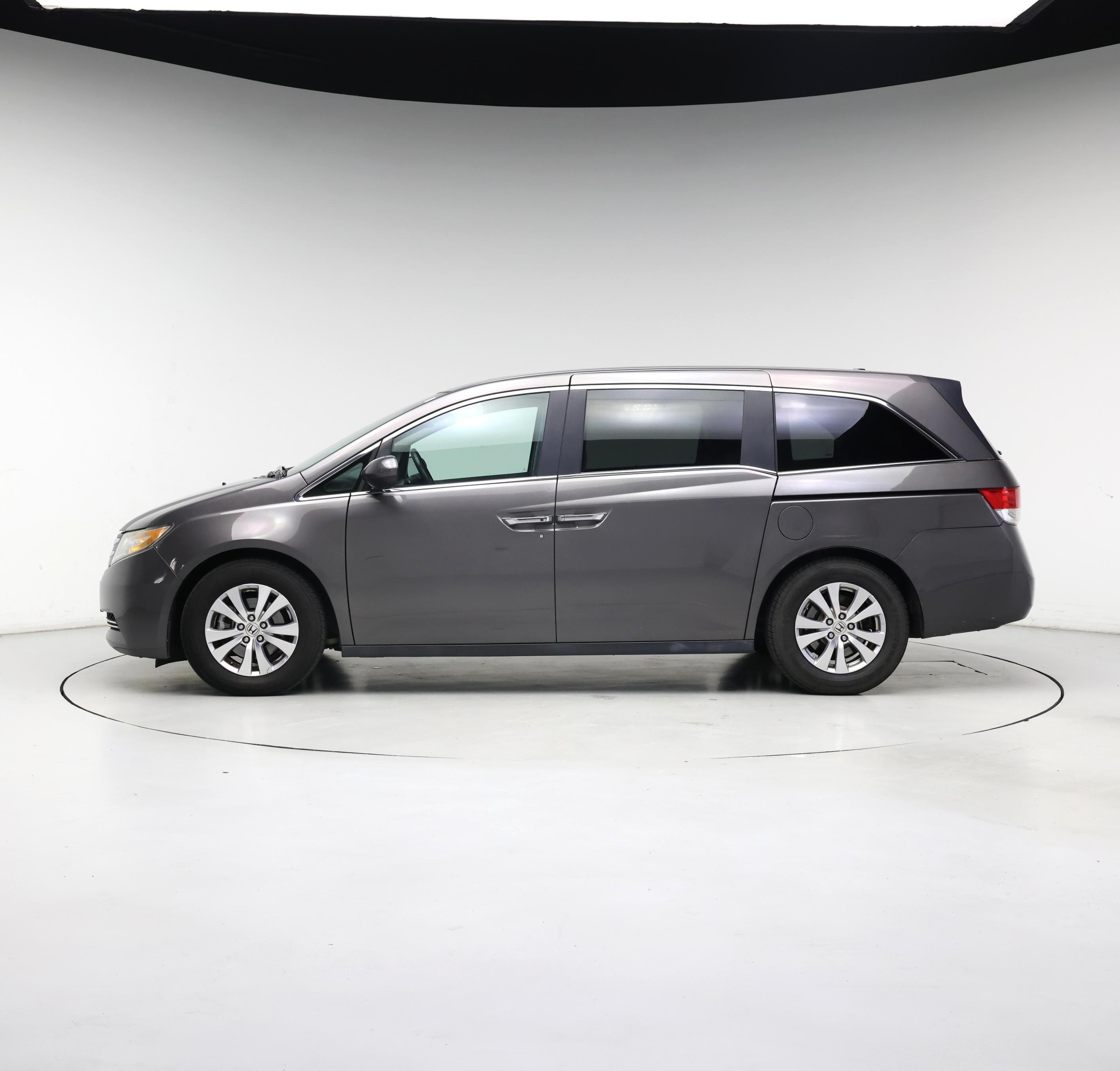 Thumbnail: 2016 Honda Odyssey - 3