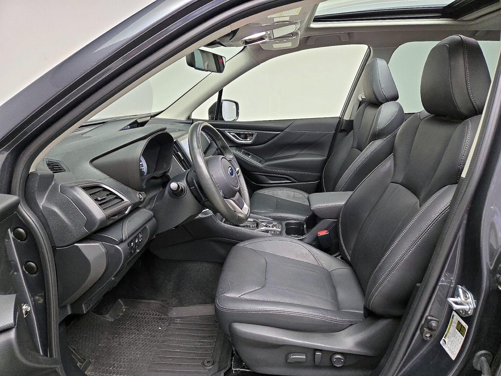 2023 Subaru Forester Touring - Photo 12
