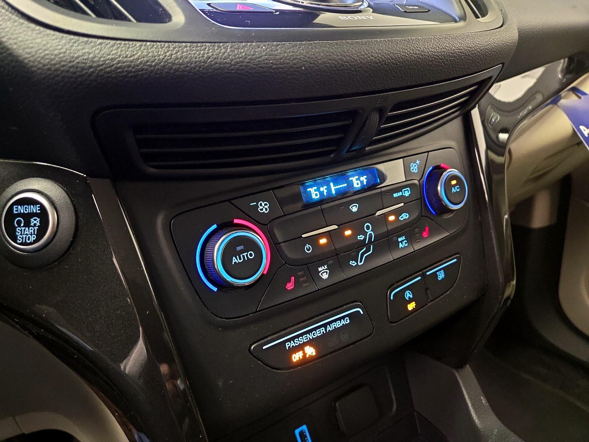 Thumbnail: 2017 Ford Escape - 16