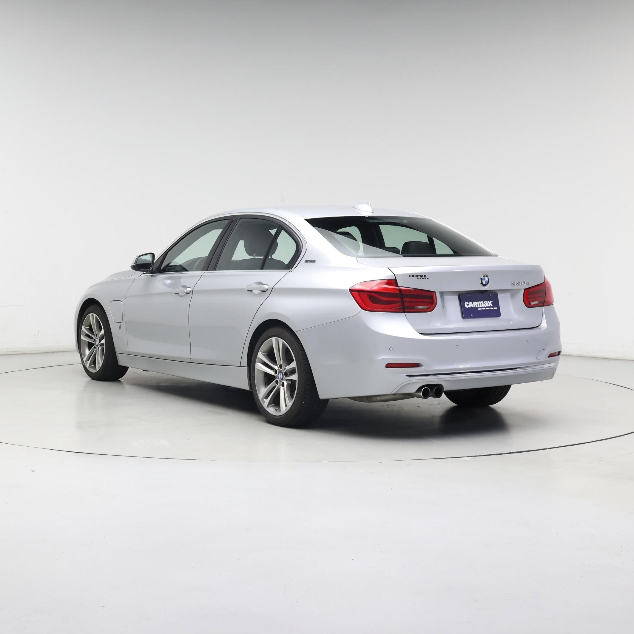 Thumbnail: 2018 BMW 3 Series - 2