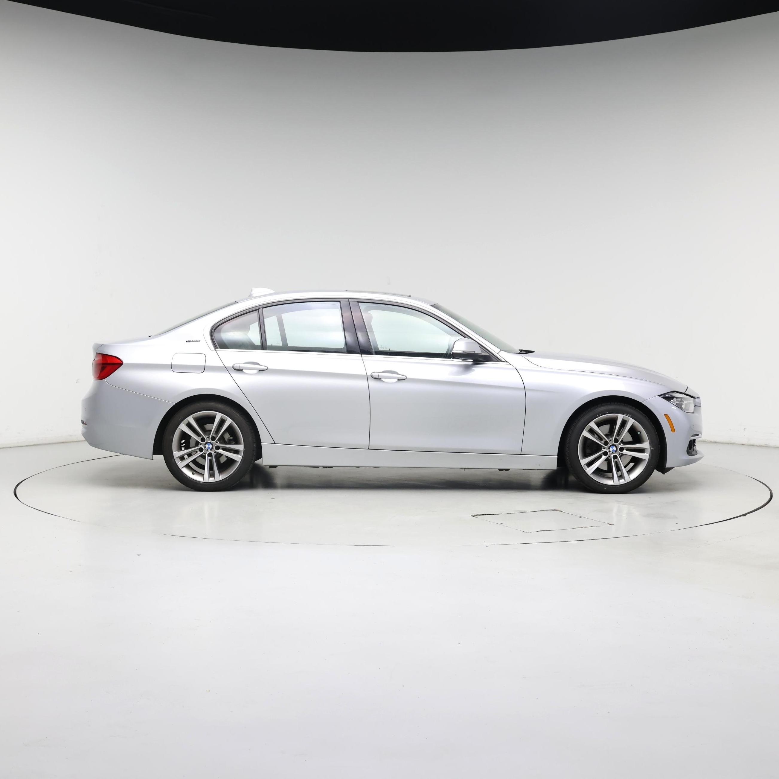 Thumbnail: 2018 BMW 3 Series - 7