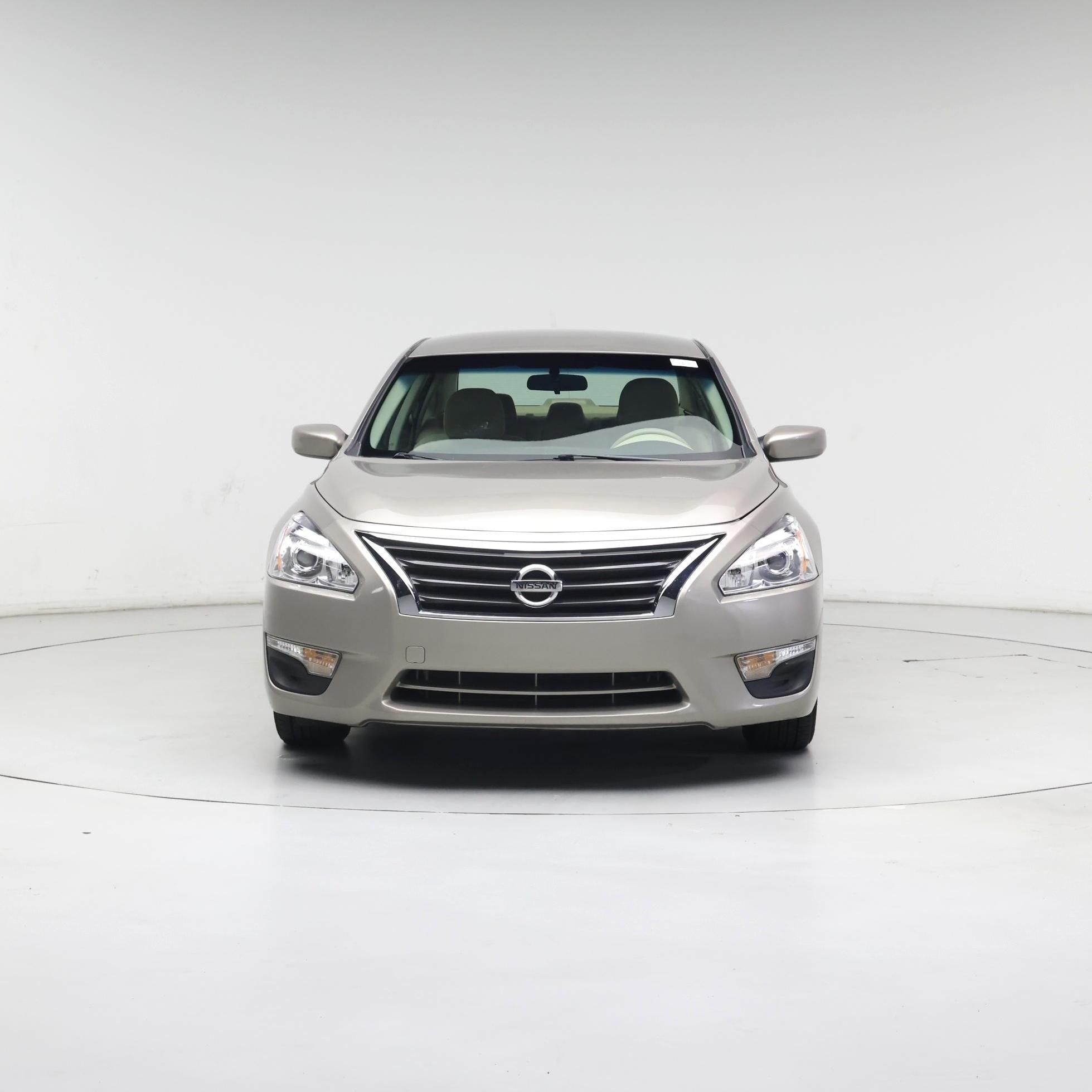 Thumbnail: 2015 Nissan Altima - 5
