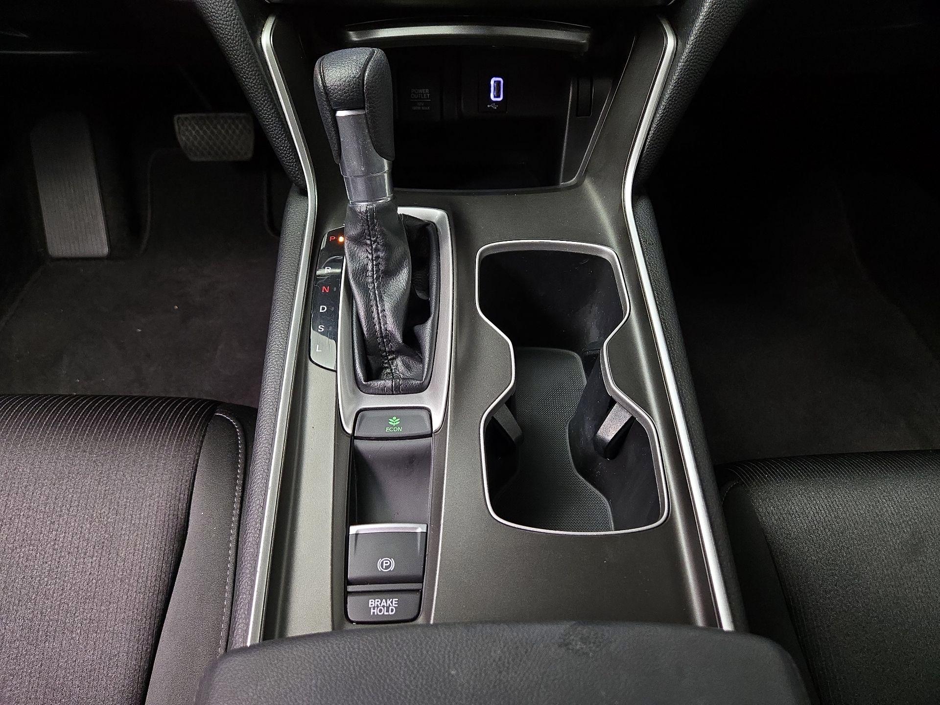 Thumbnail: 2019 Honda Accord - 17