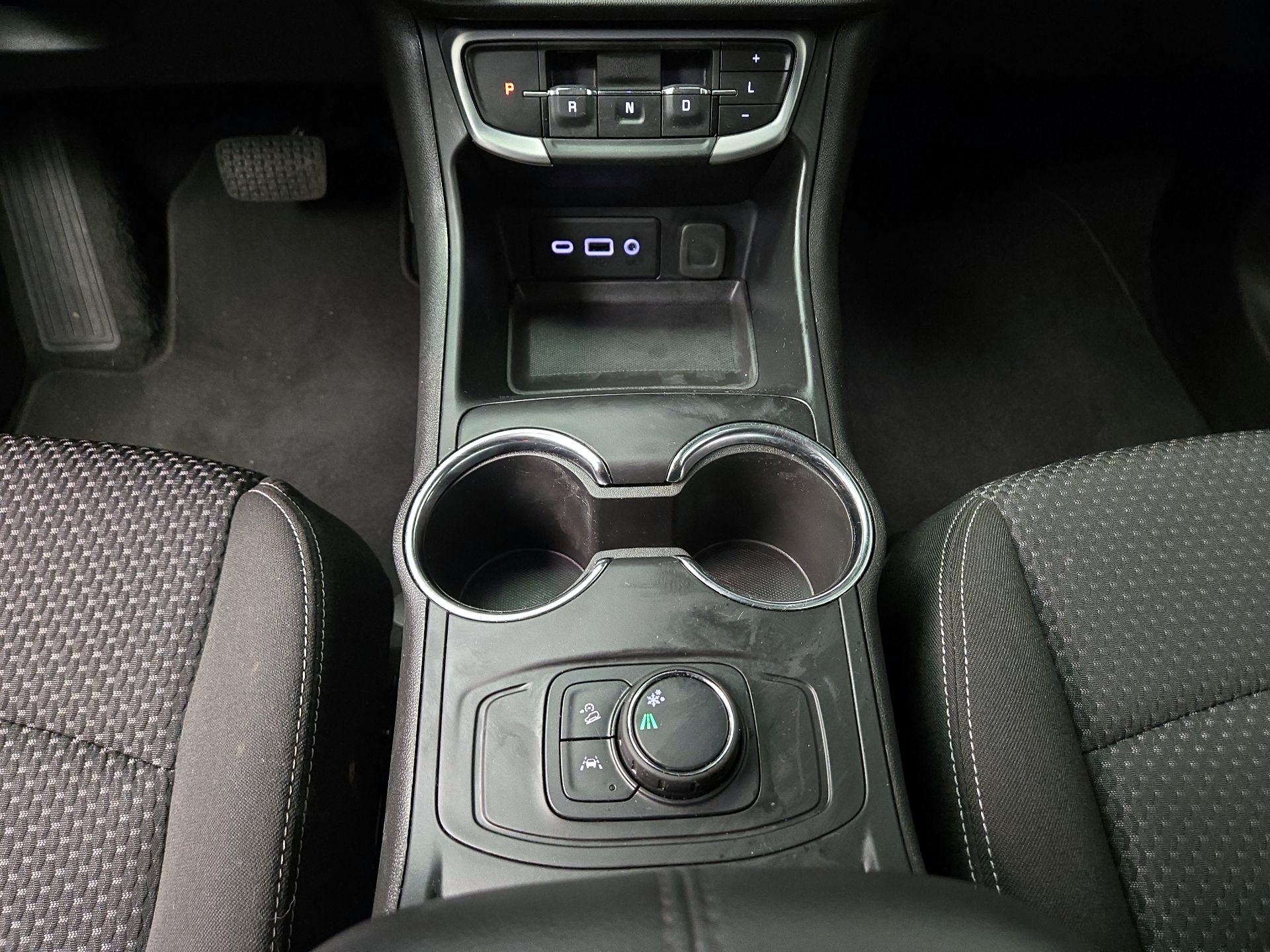 Thumbnail: 2024 GMC Terrain - 17