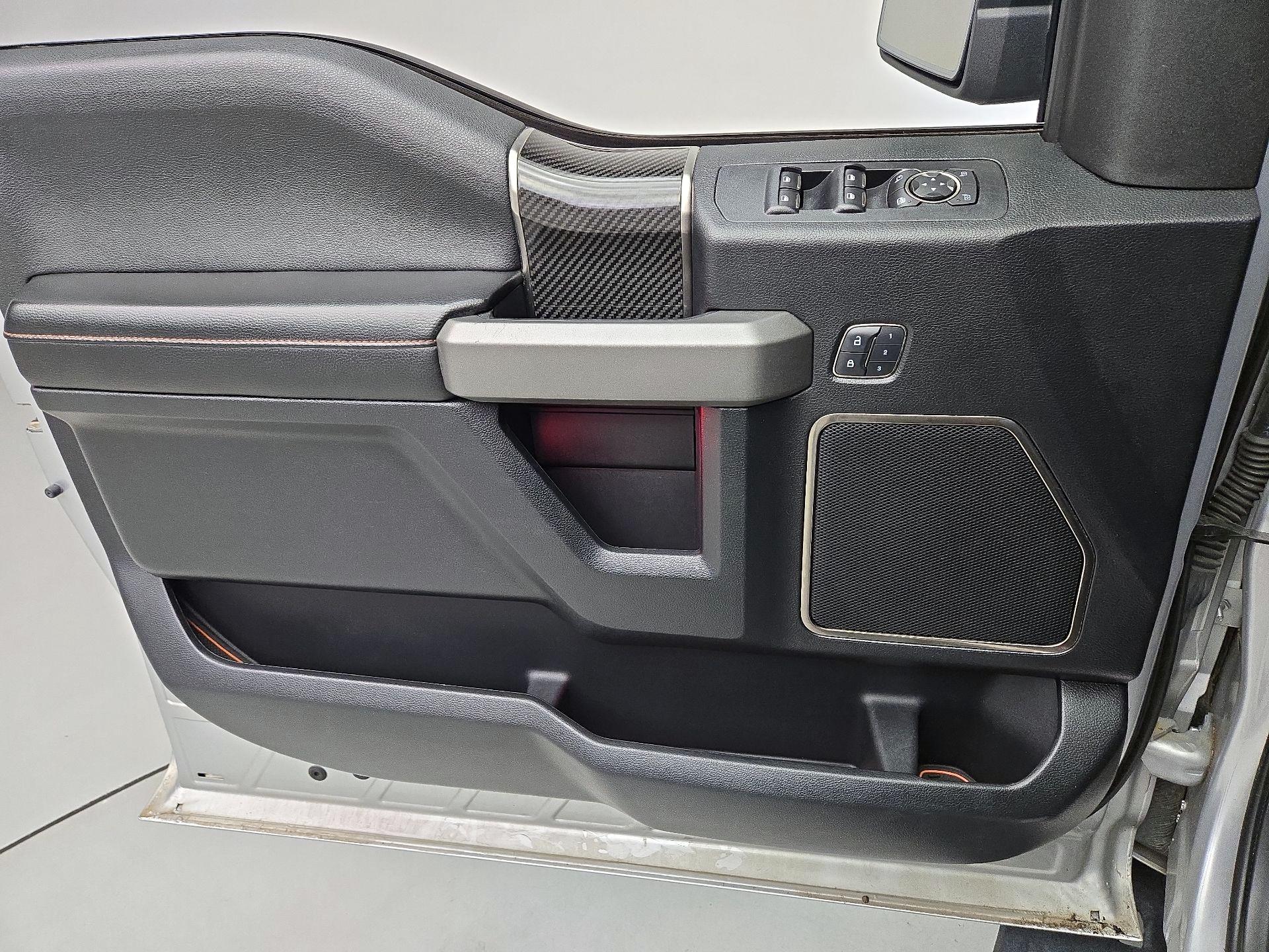 Thumbnail: 2017 Ford F-150 - 12