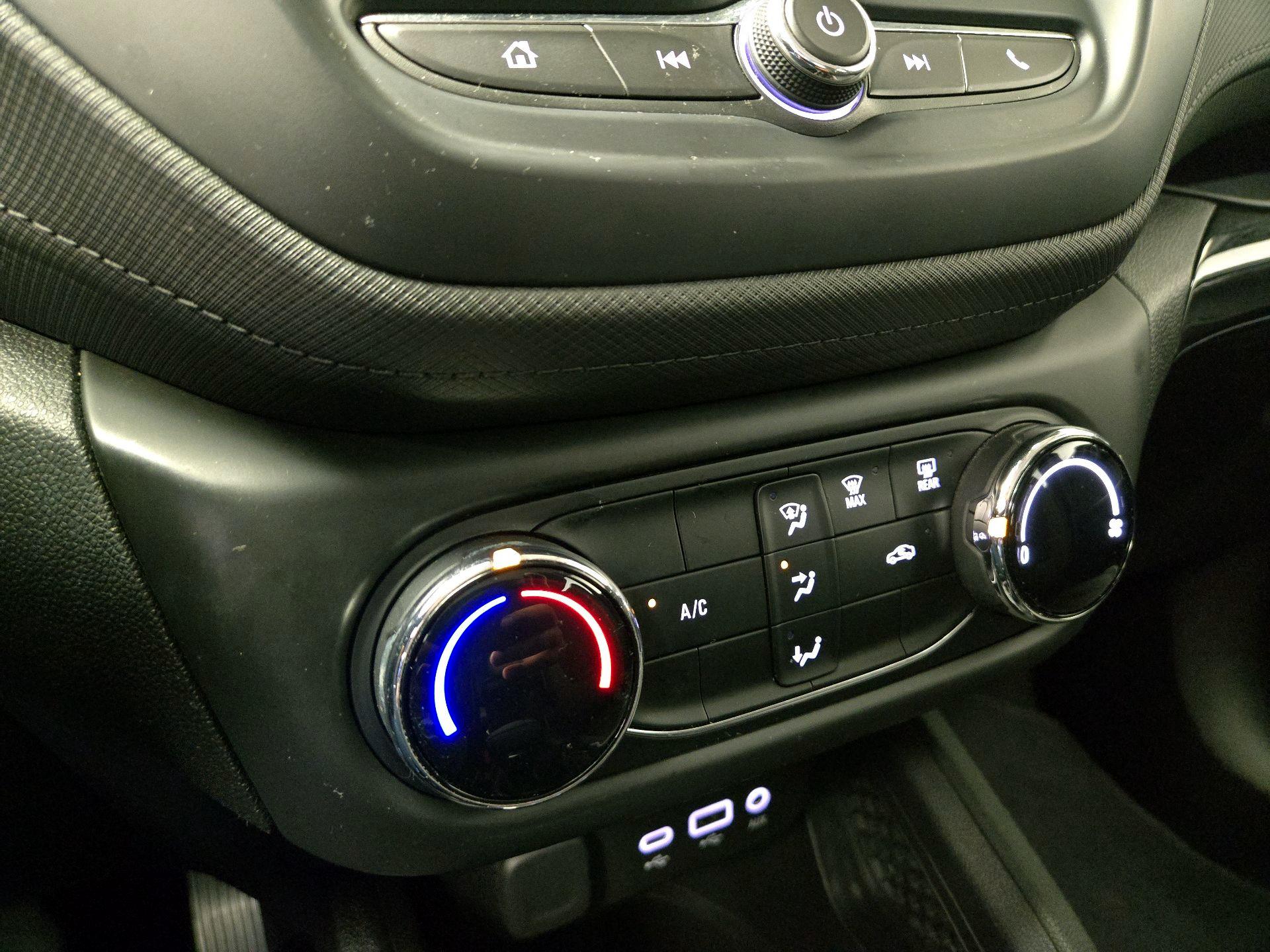 Thumbnail: 2021 Chevrolet TrailBlazer - 16