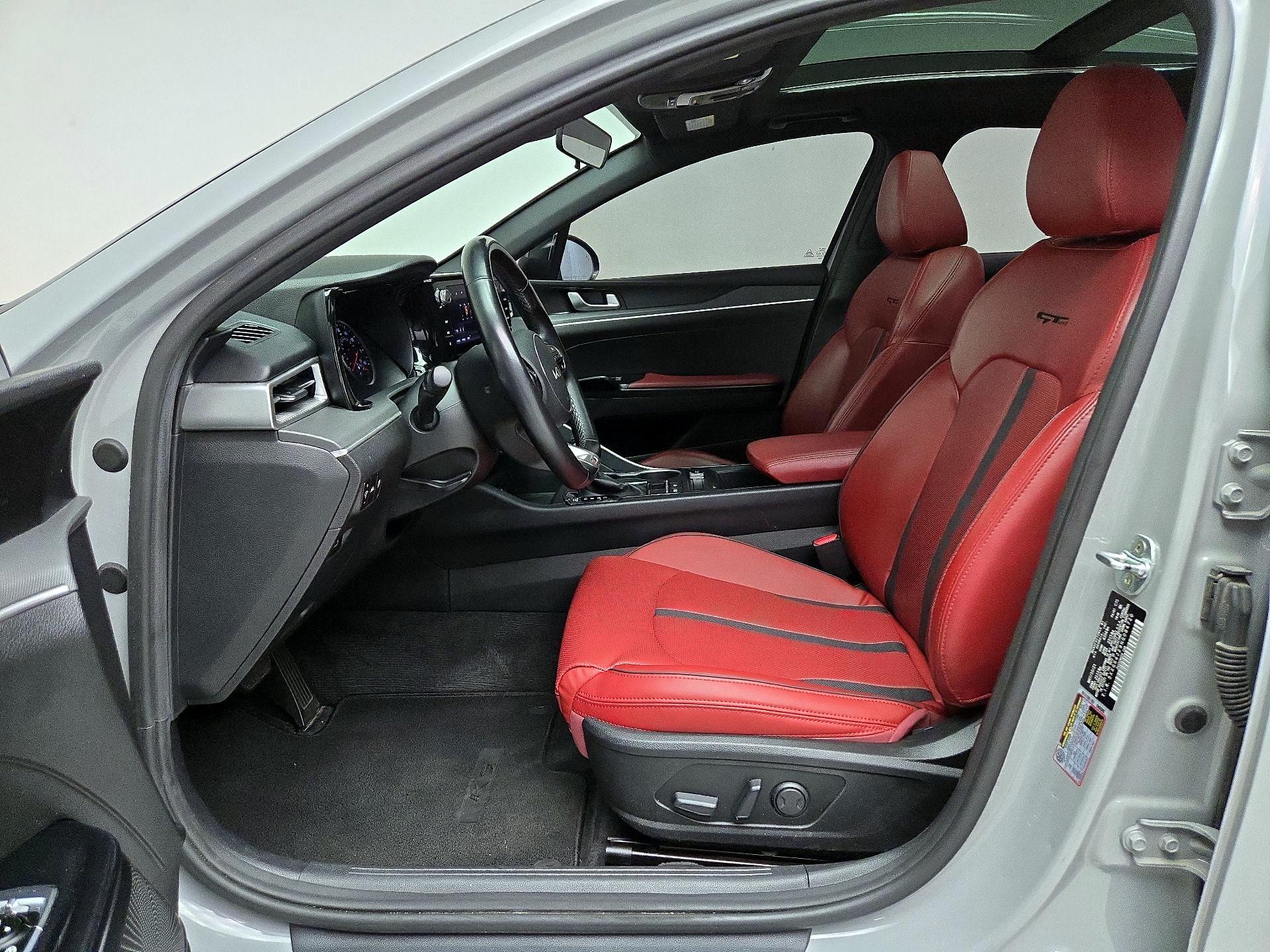 Thumbnail: 2022 Kia K5 - 11