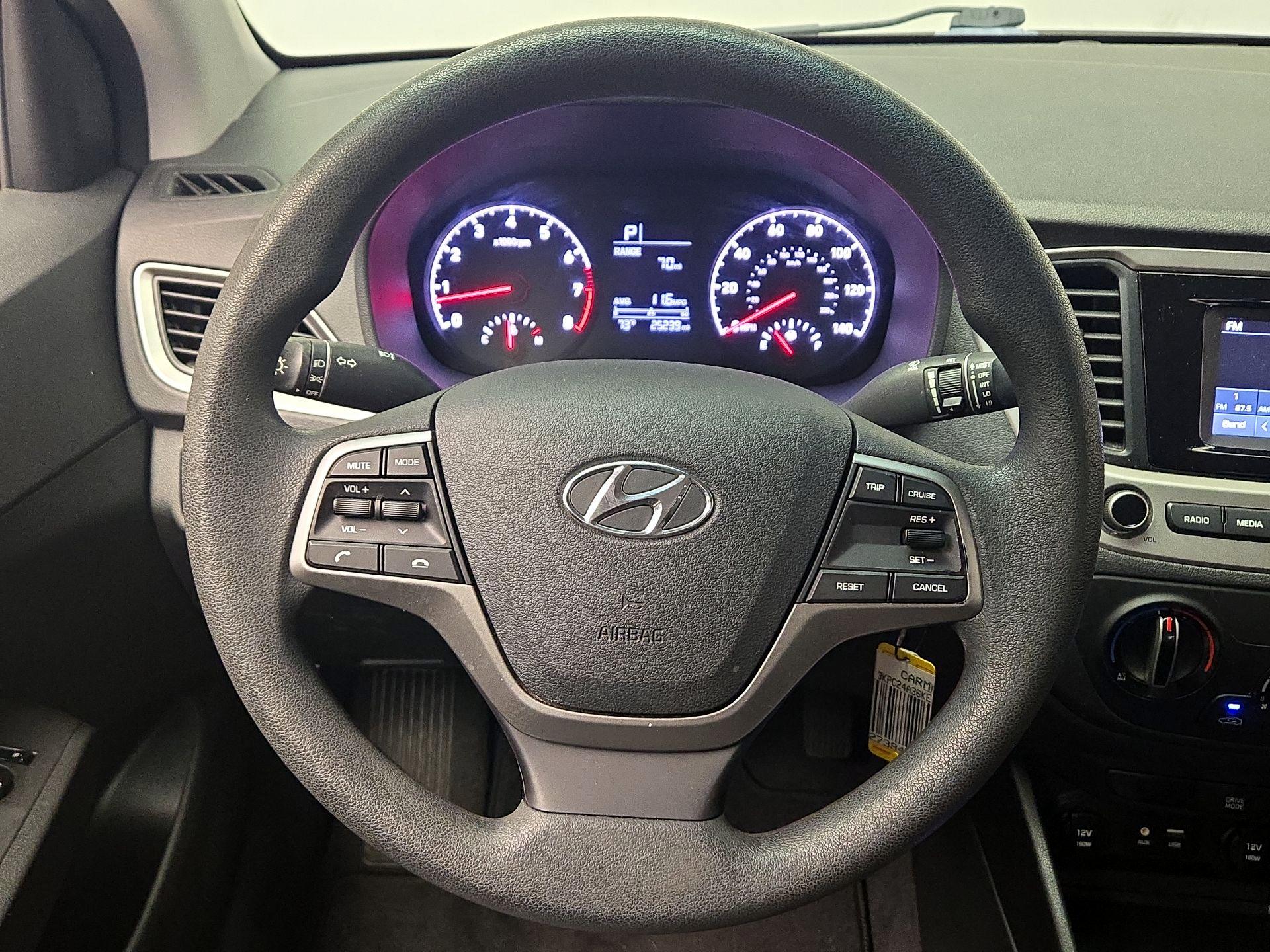 Thumbnail: 2019 Hyundai Accent - 10