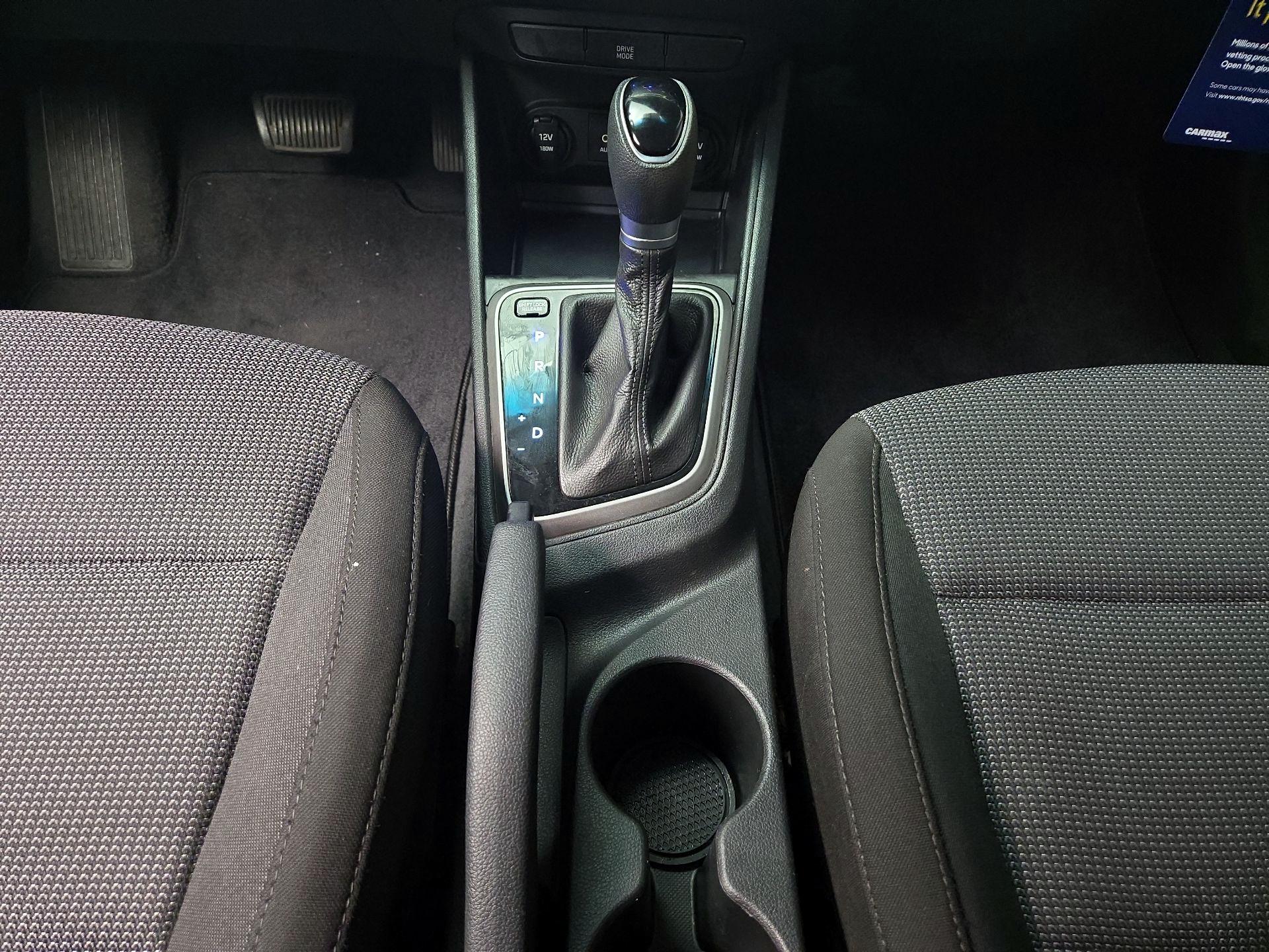 Thumbnail: 2019 Hyundai Accent - 17