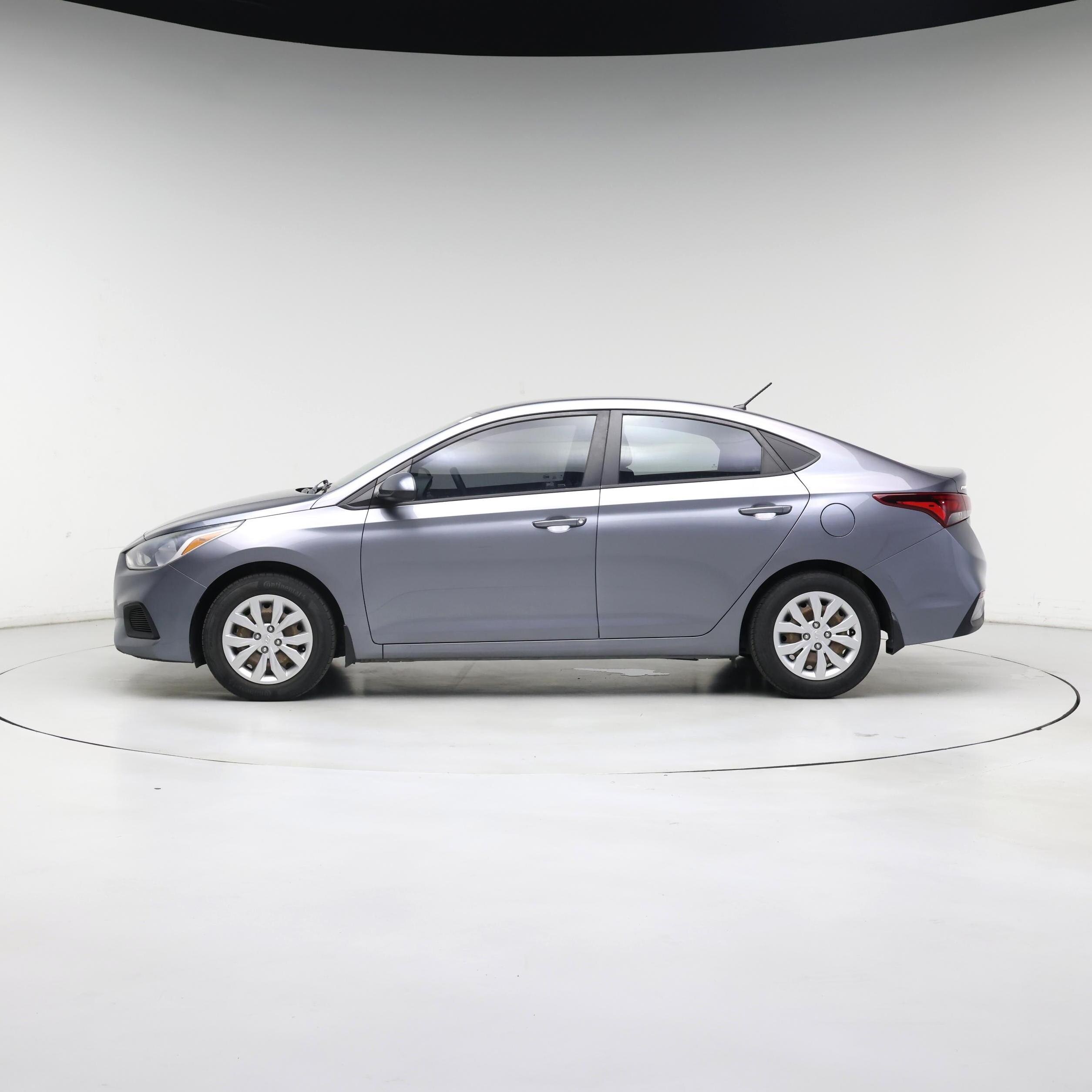 Thumbnail: 2019 Hyundai Accent - 3