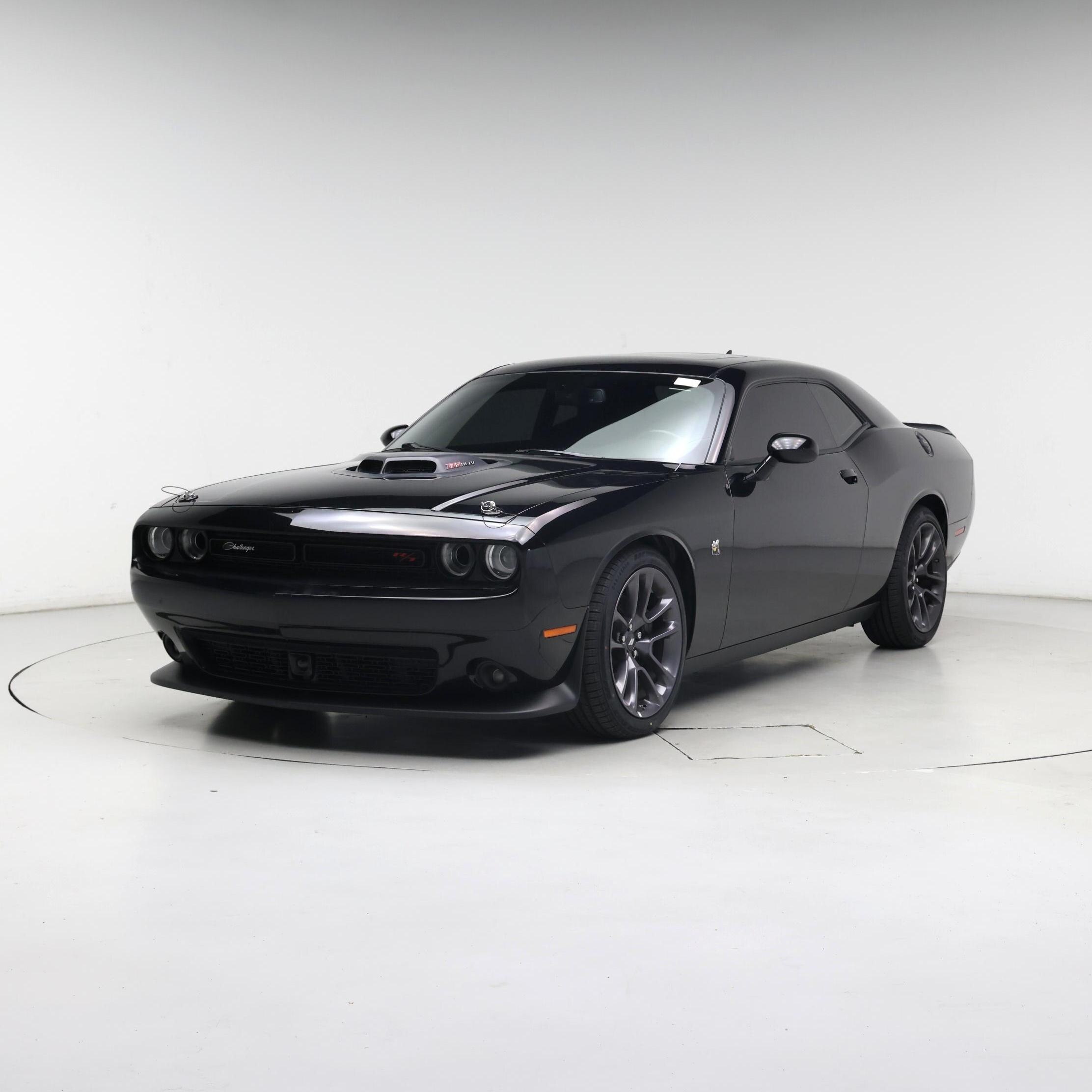 Thumbnail: 2021 Dodge Challenger - 4
