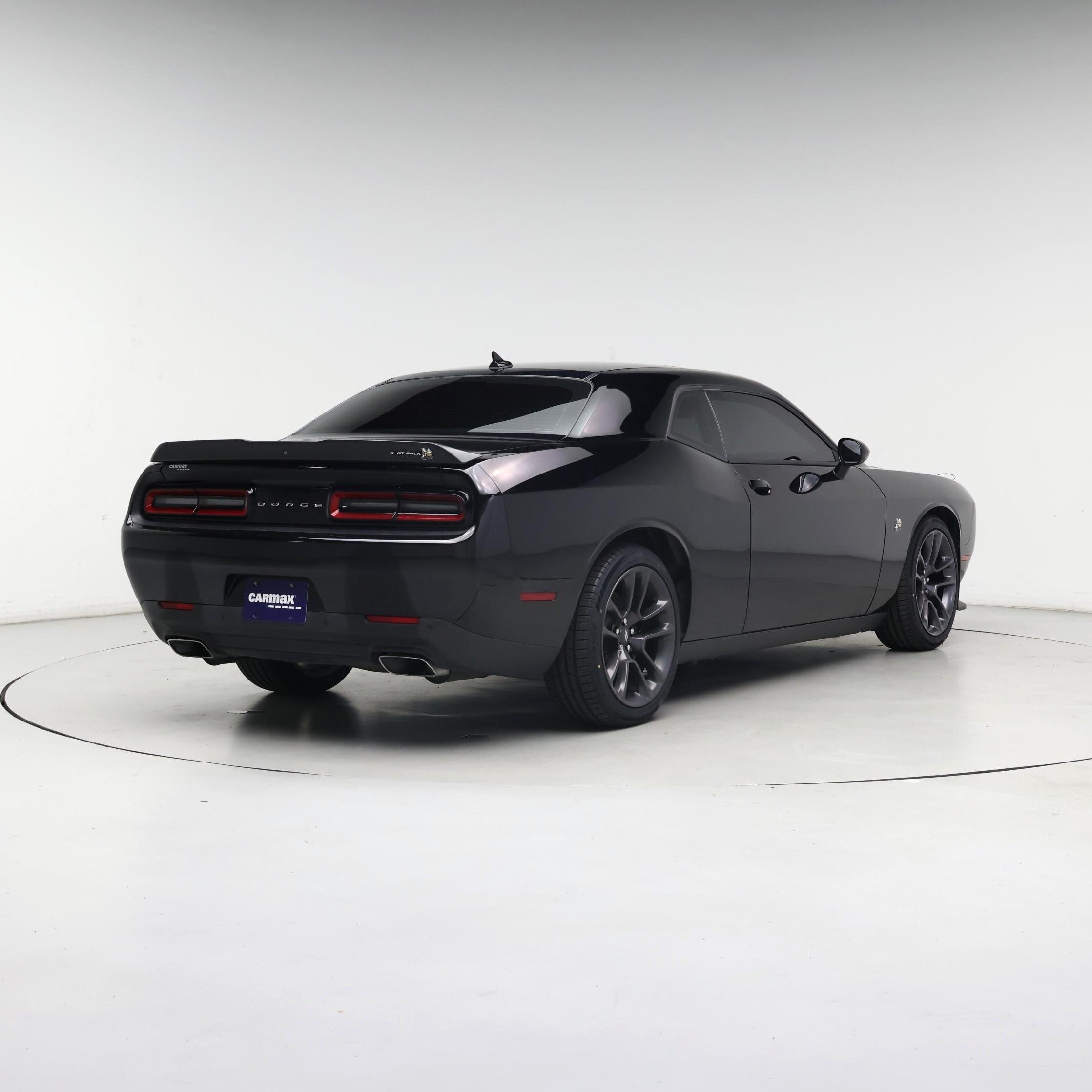 Thumbnail: 2021 Dodge Challenger - 8