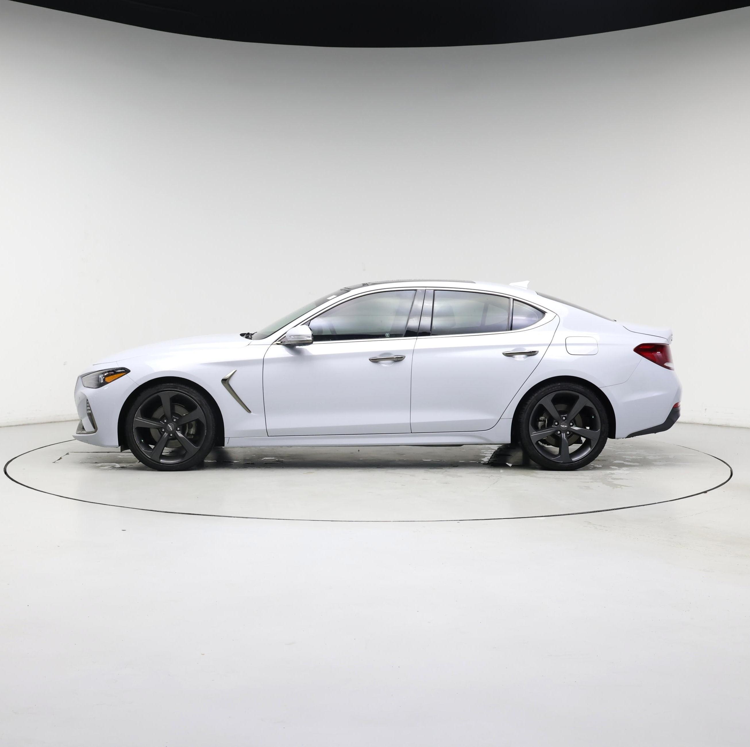 Thumbnail: 2019 Genesis G70 - 3