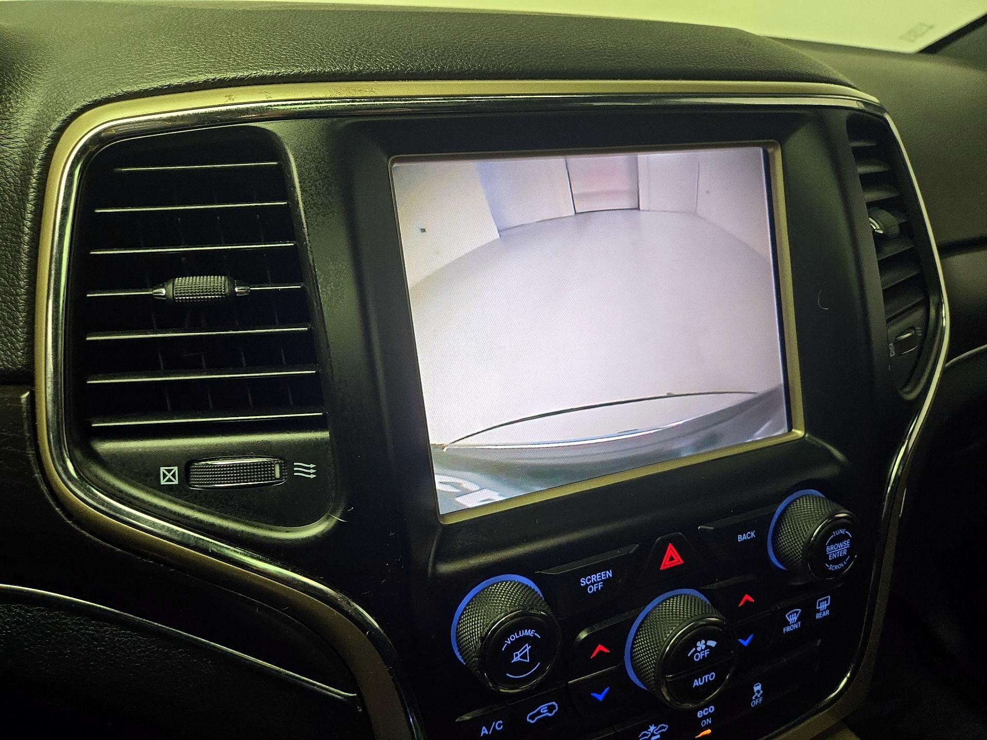 Thumbnail: 2014 Jeep Grand Cherokee - 15