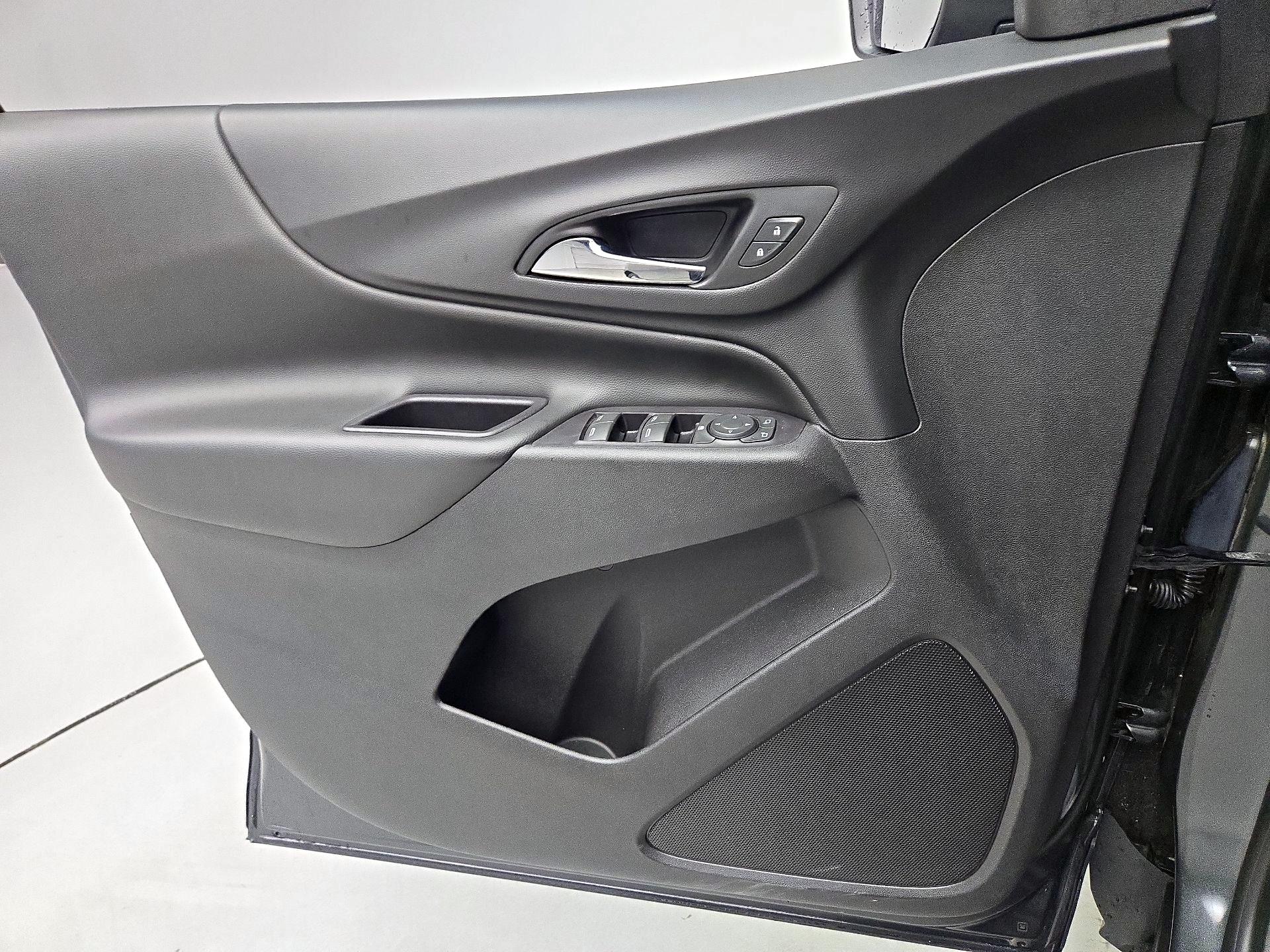 Thumbnail: 2019 Chevrolet Equinox - 12