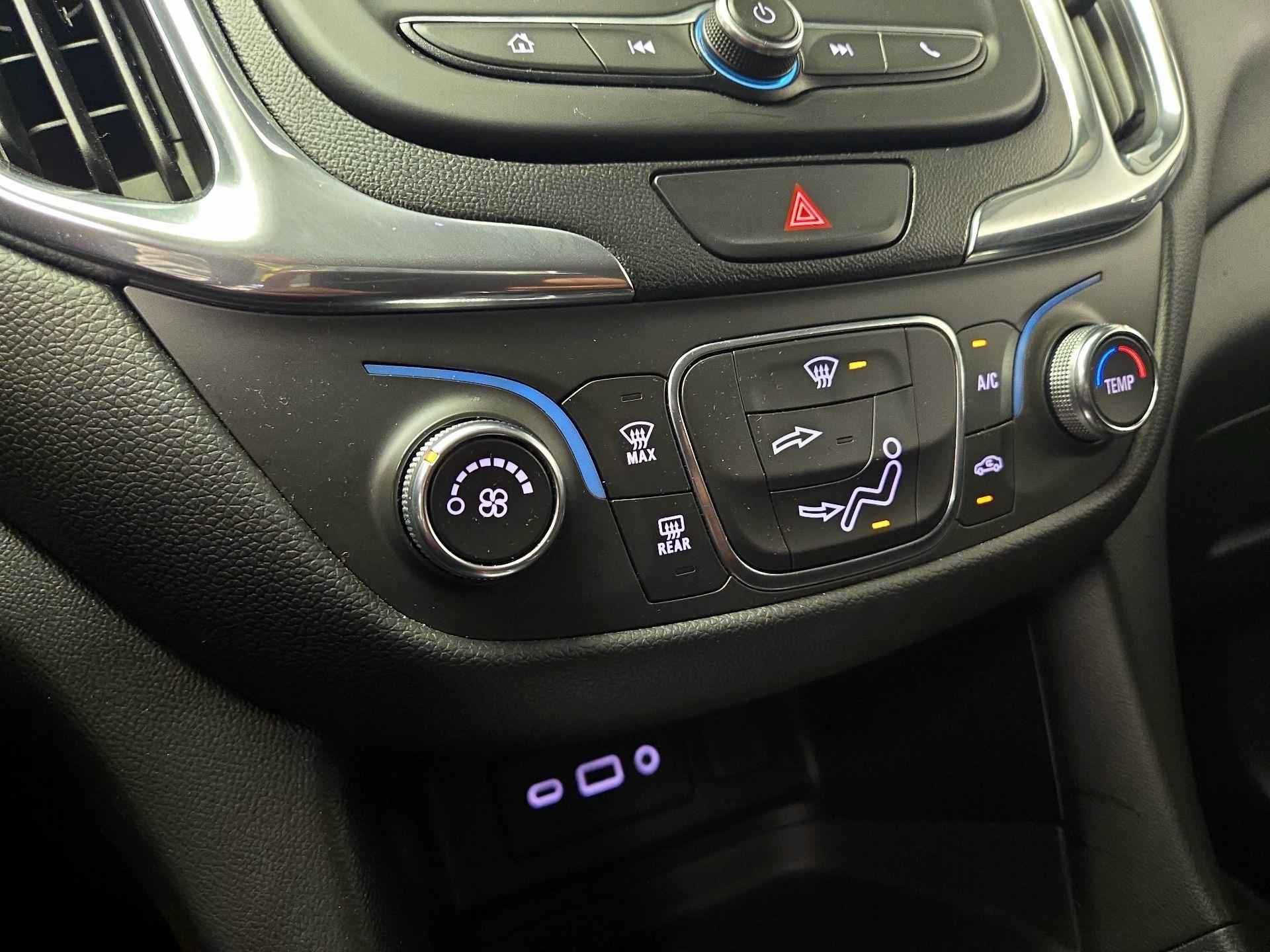 Thumbnail: 2019 Chevrolet Equinox - 16