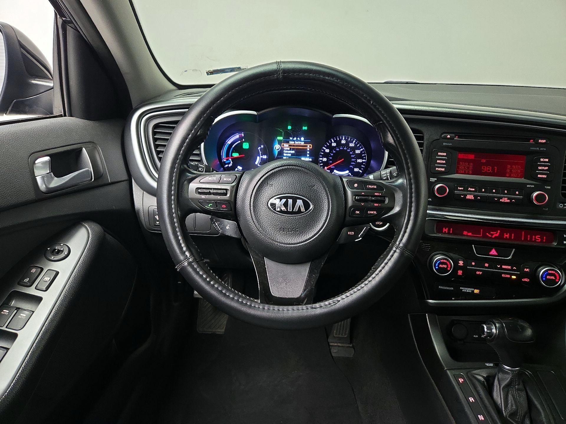 Thumbnail: 2015 Kia Optima - 10