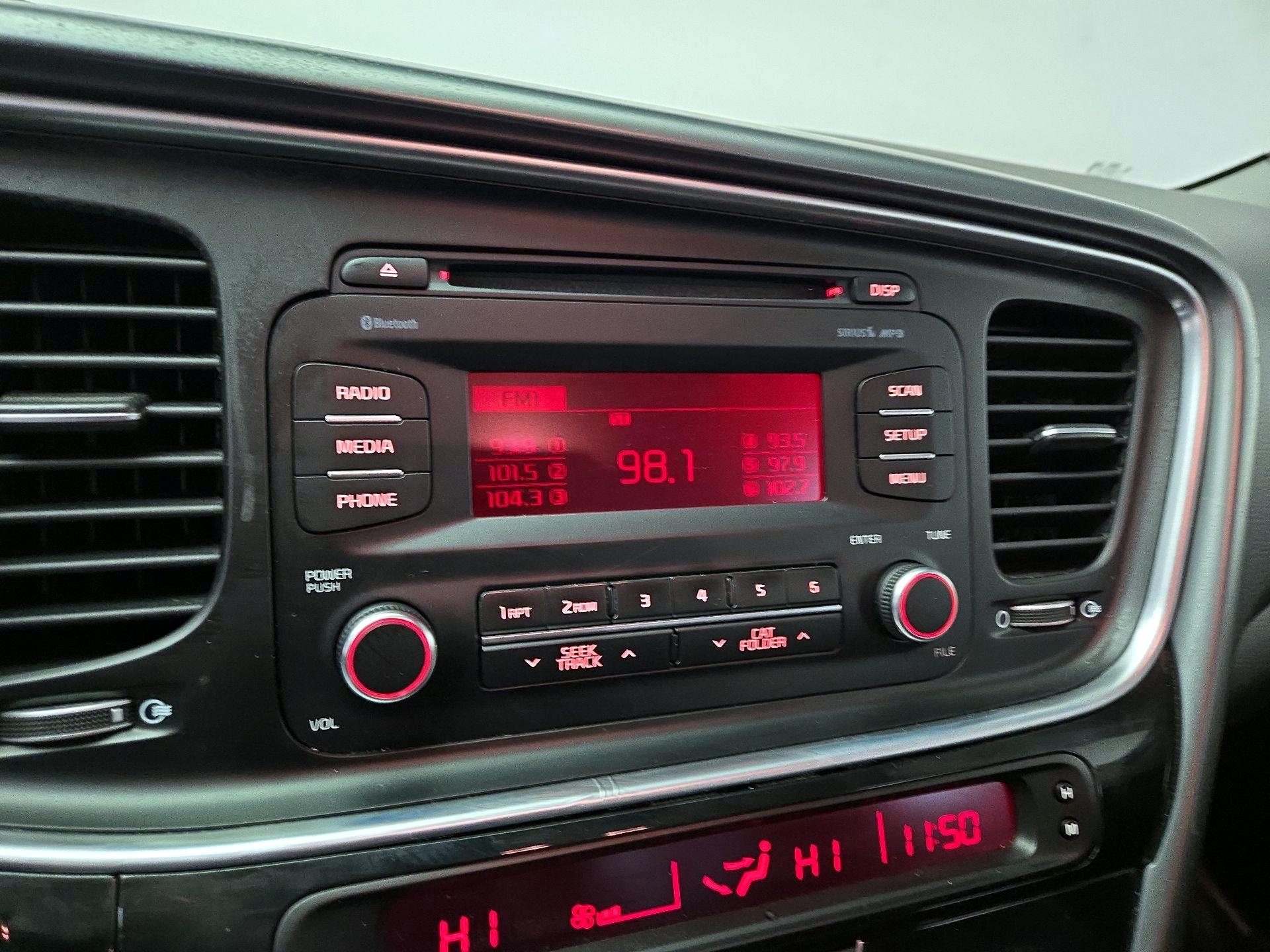 Thumbnail: 2015 Kia Optima - 14