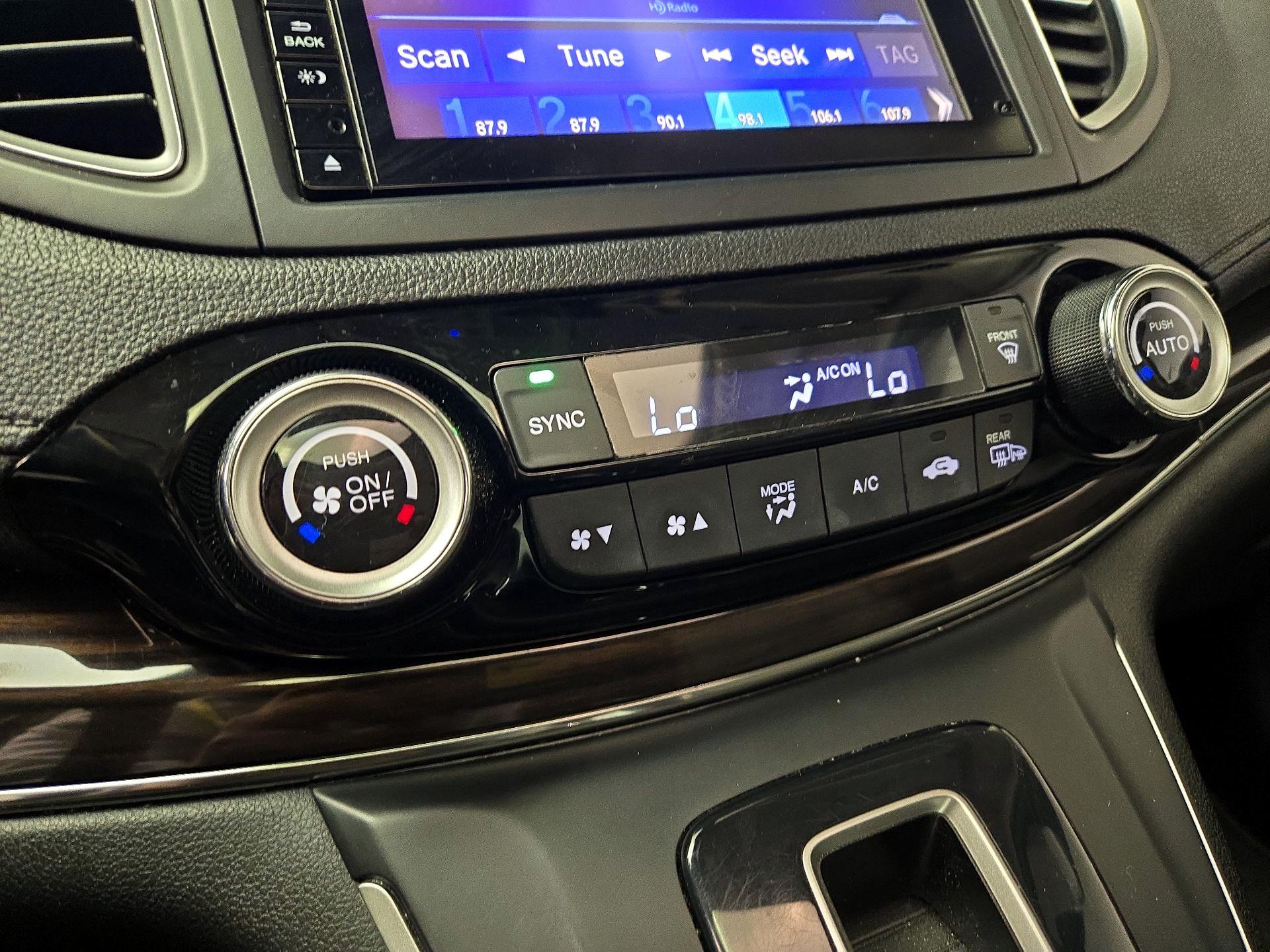 Thumbnail: 2015 Honda CR-V - 16