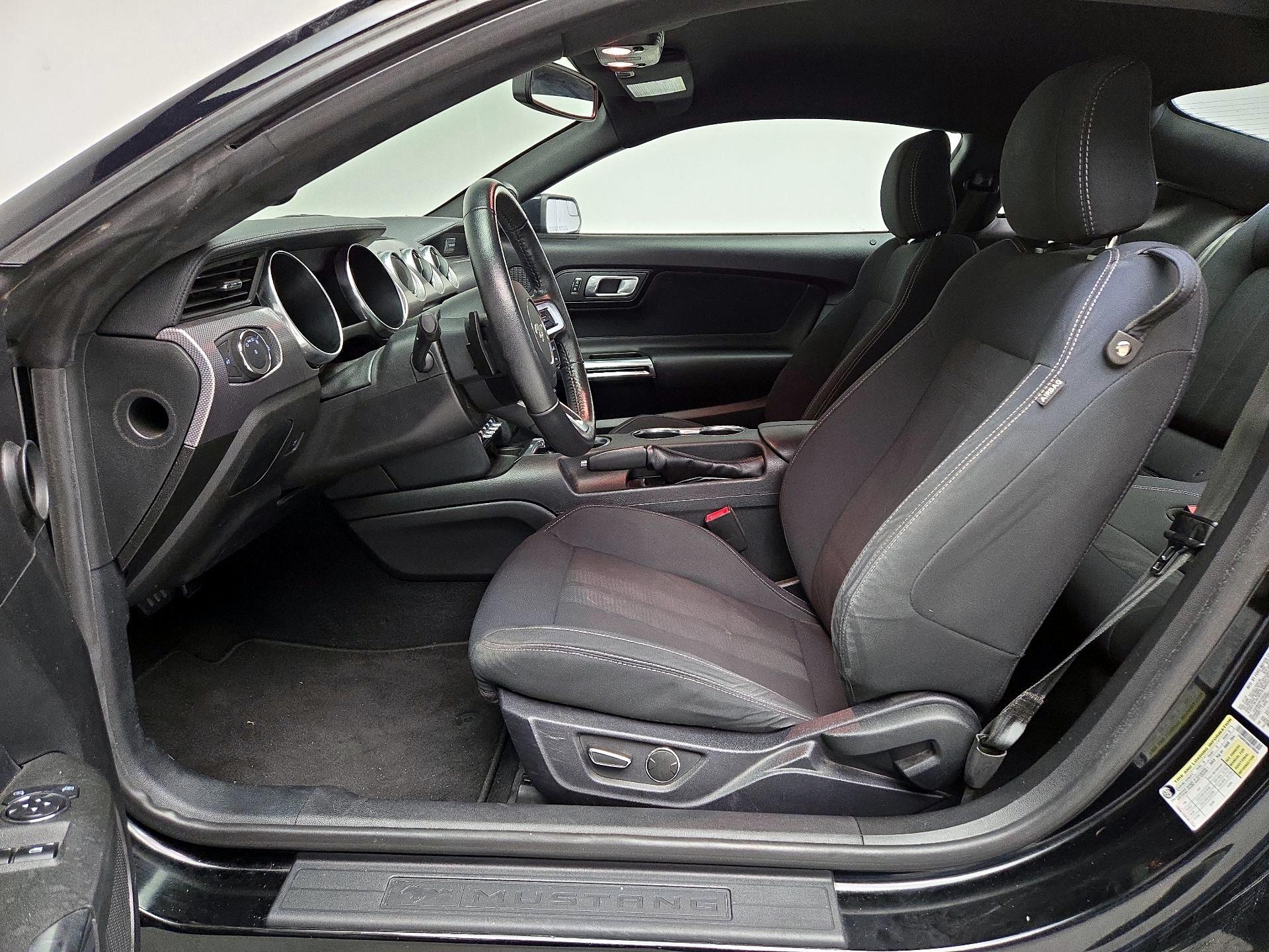 Thumbnail: 2019 Ford Mustang - 11