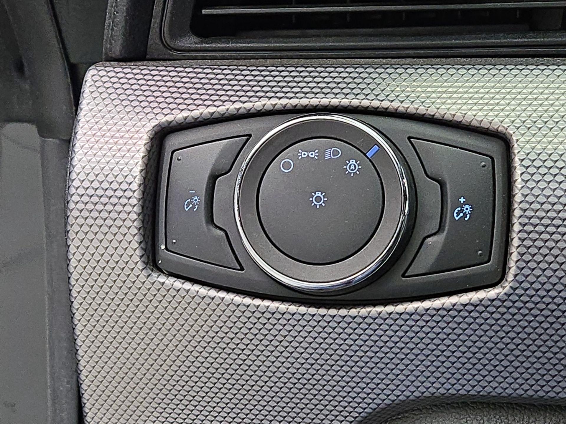 Thumbnail: 2019 Ford Mustang - 13