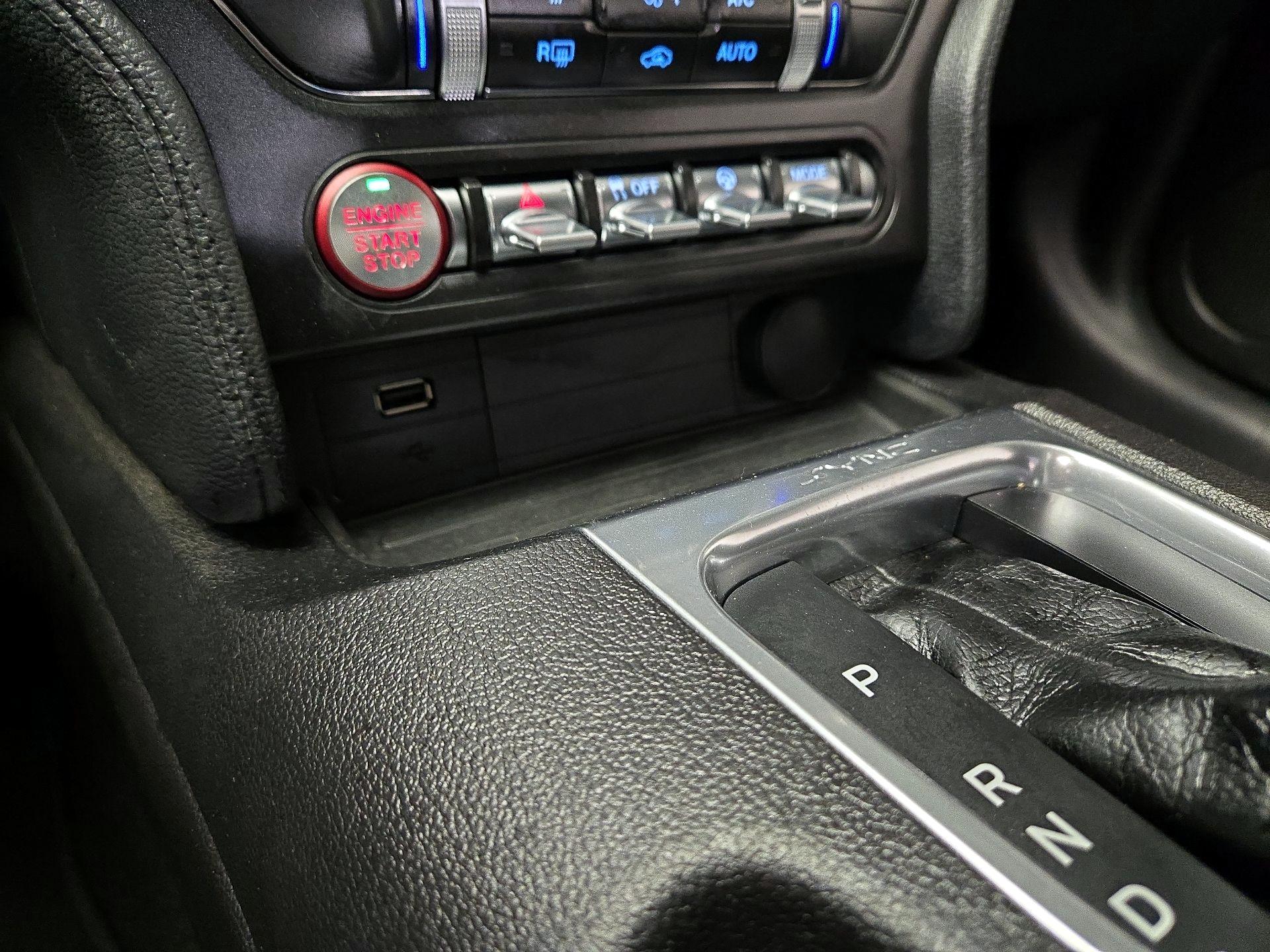 Thumbnail: 2019 Ford Mustang - 18