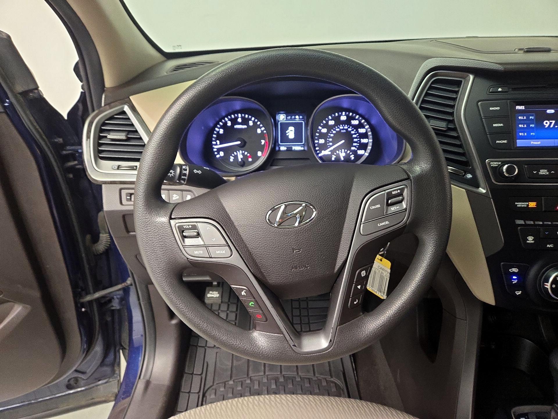 Thumbnail: 2018 Hyundai Santa Fe - 10