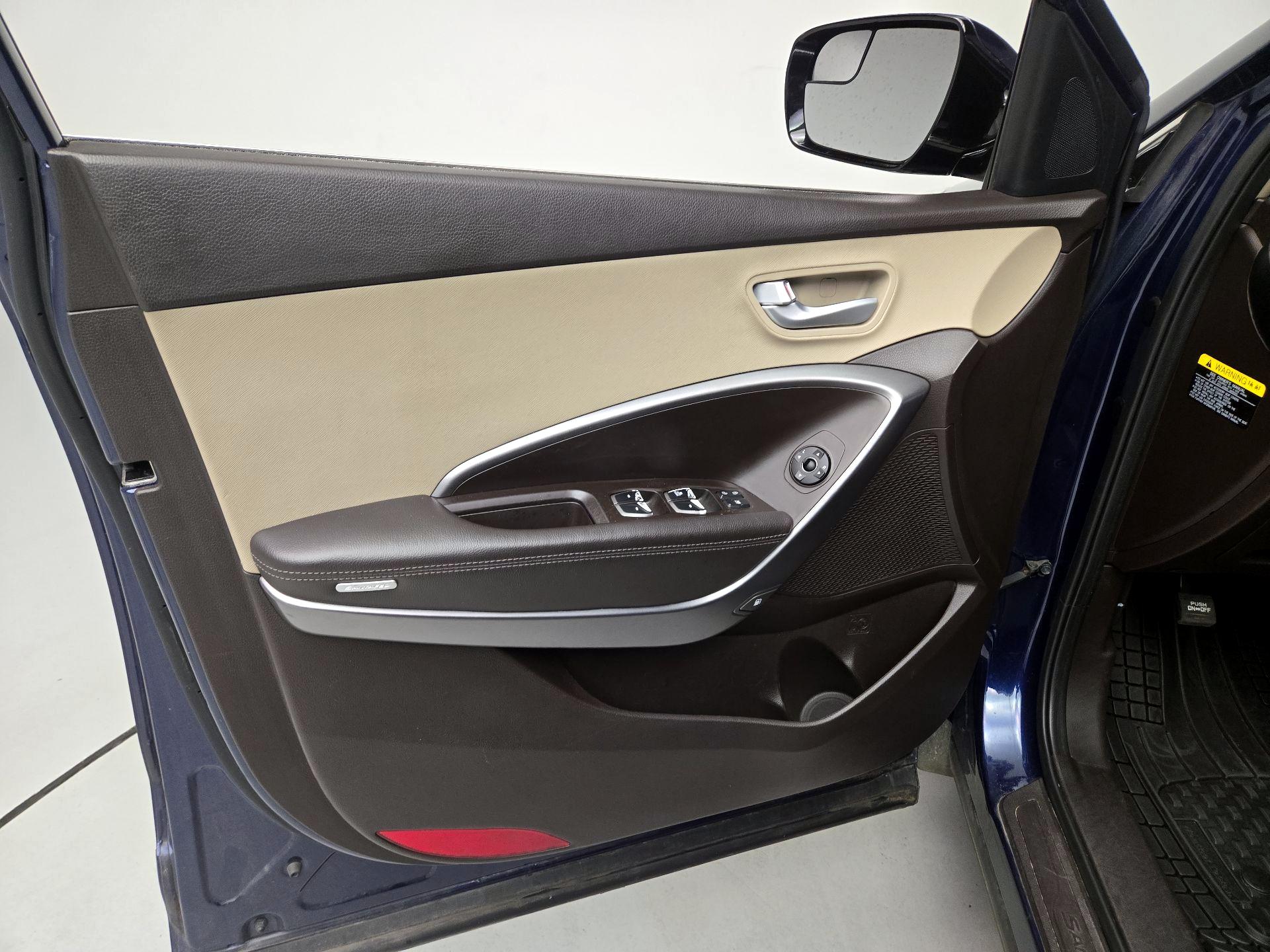 Thumbnail: 2018 Hyundai Santa Fe - 12