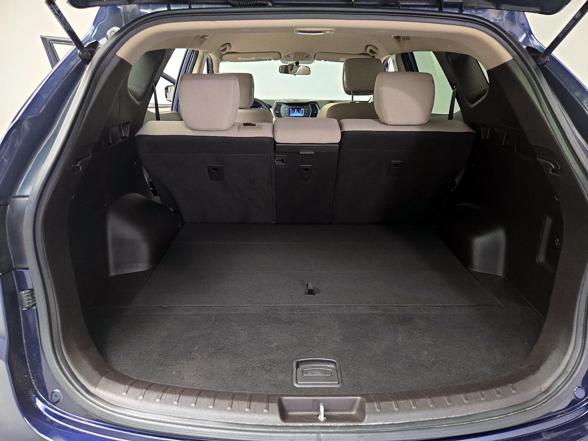 Thumbnail: 2018 Hyundai Santa Fe - 20