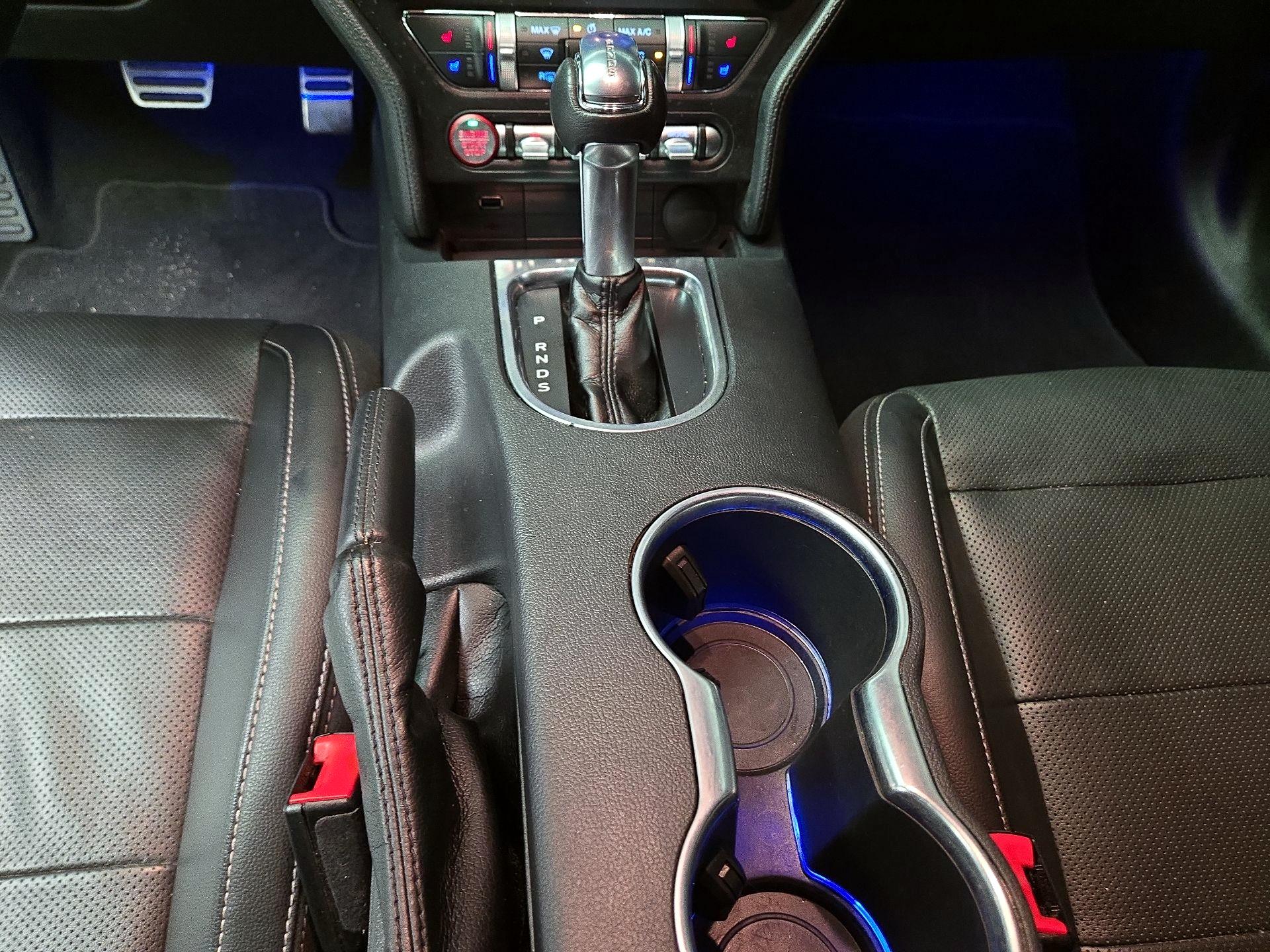 Thumbnail: 2022 Ford Mustang - 18