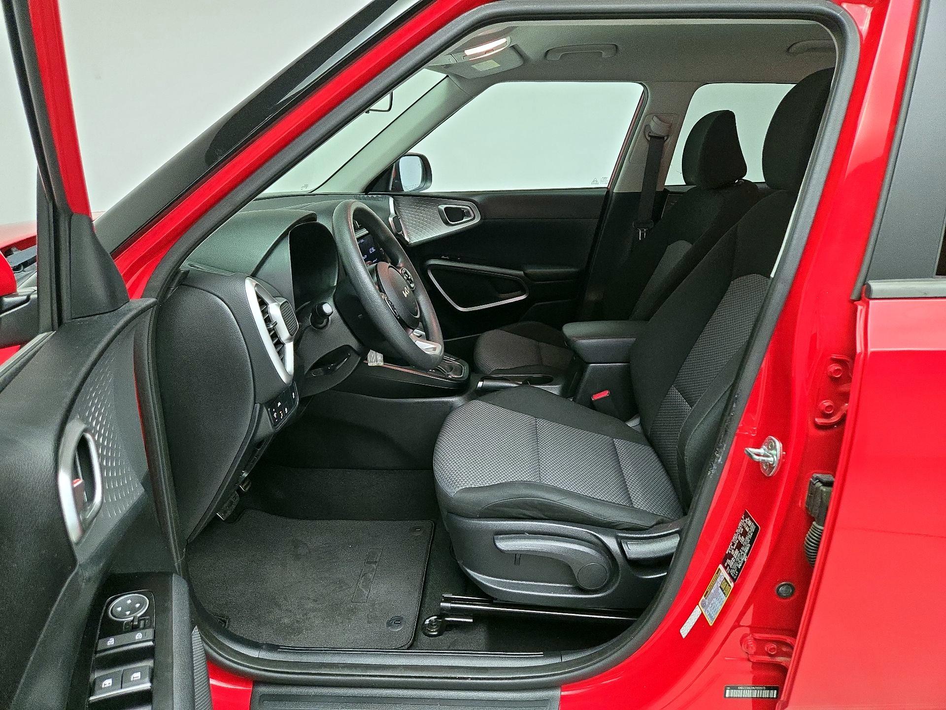 Thumbnail: 2022 Kia Soul - 11