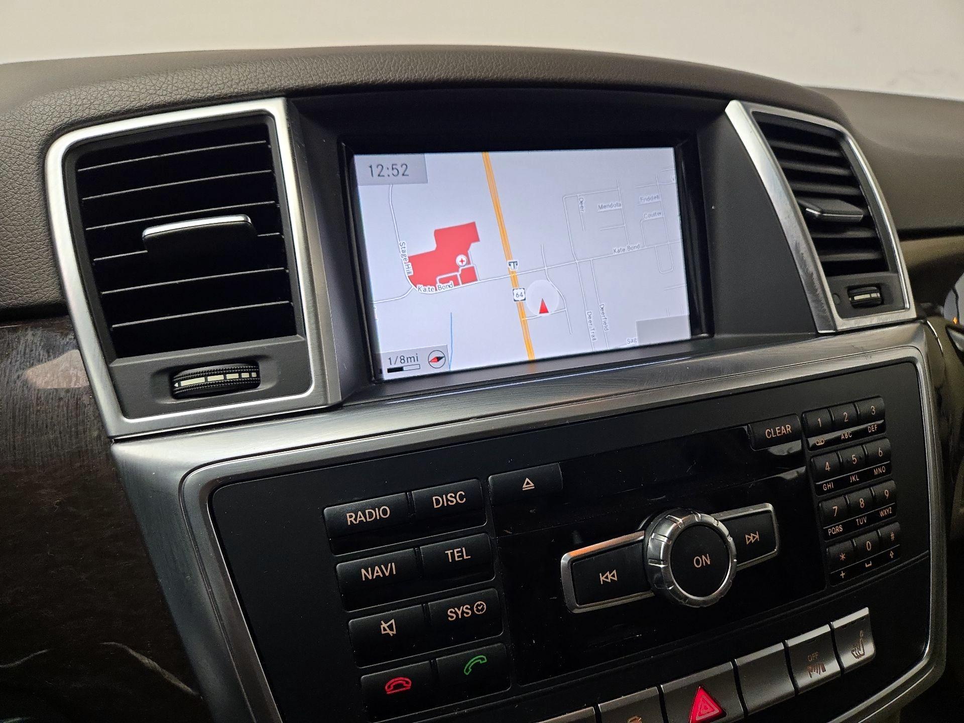 Thumbnail: 2015 Mercedes-Benz M-Class - 14